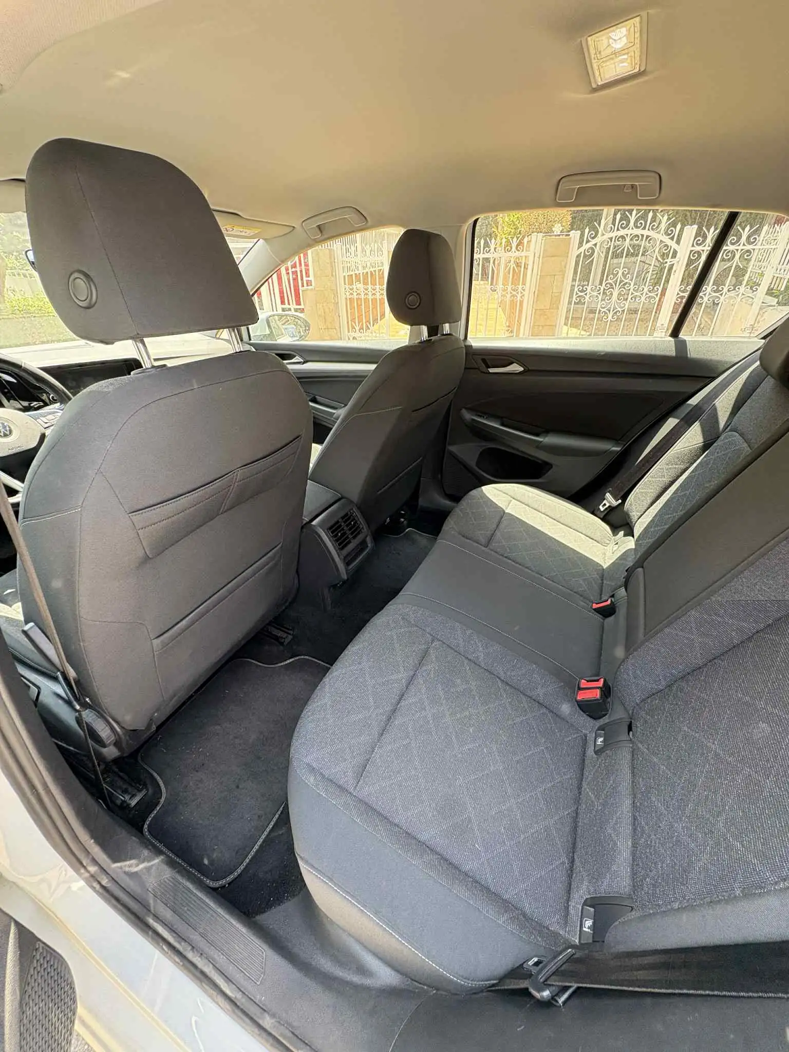 Volkswagen Golf eTSI …