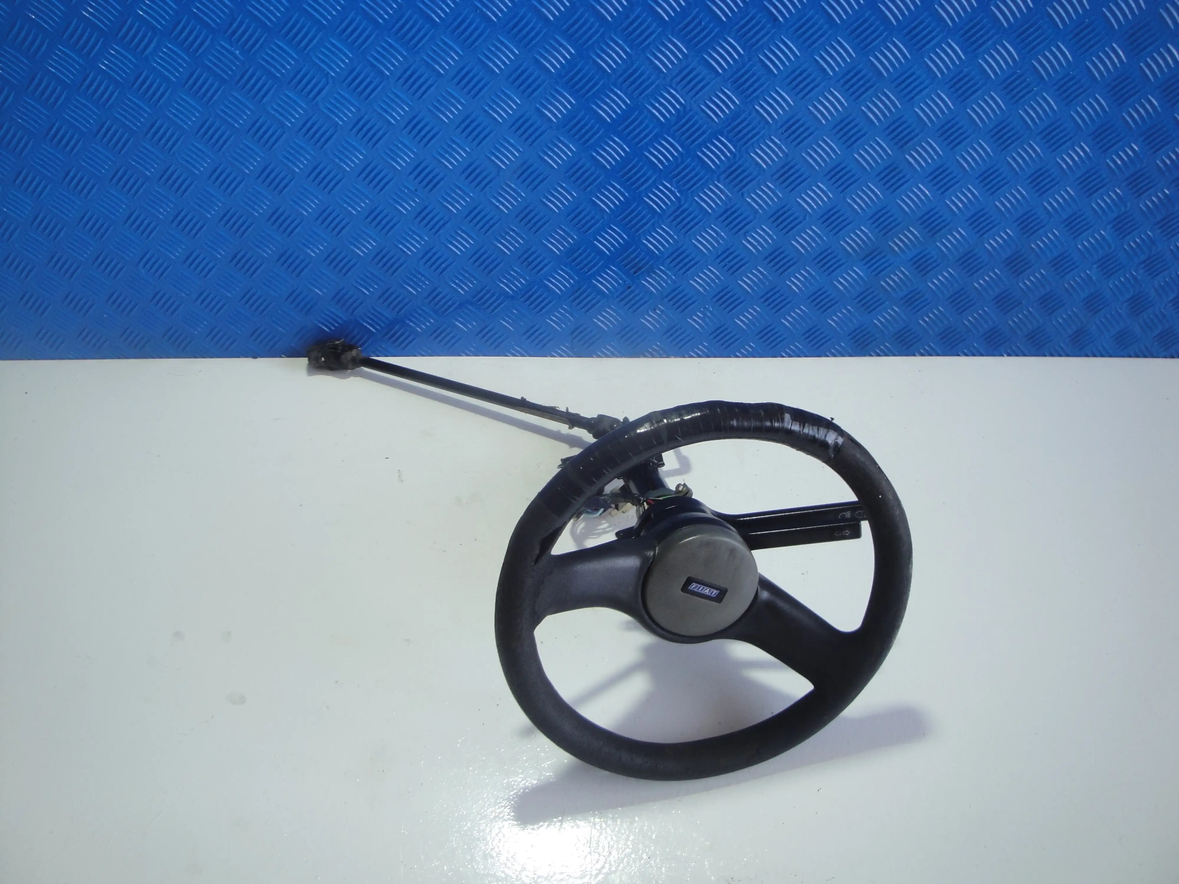 Τιμονι Μαζι με …