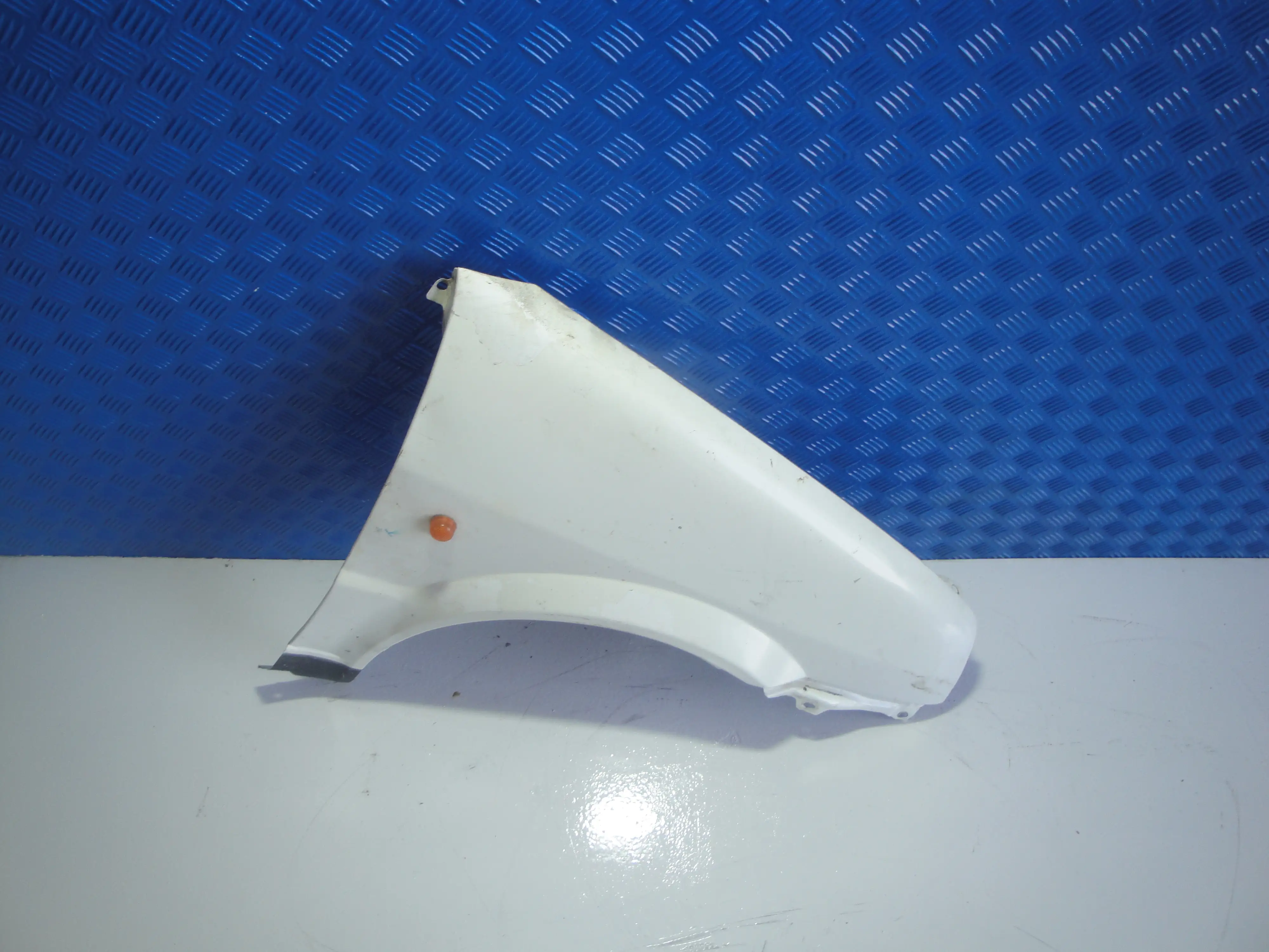 Φτερο Εμπρος Δεξια …