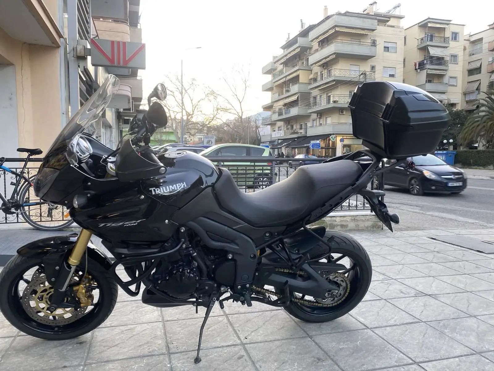 Triumph Tiger 1050 …