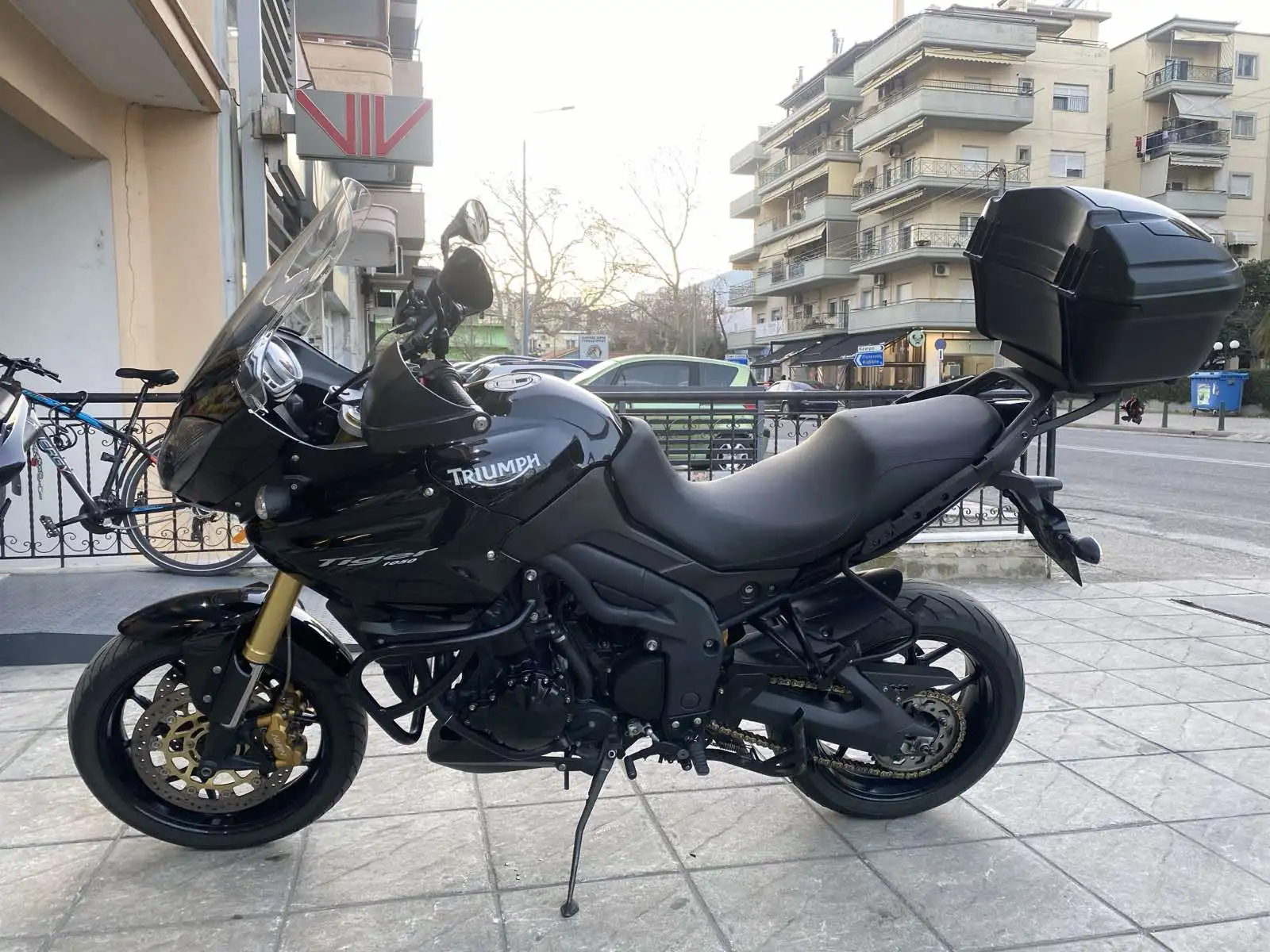 Triumph Tiger 1050 …