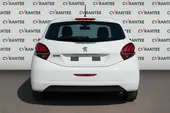 Peugeot 208 Στην …