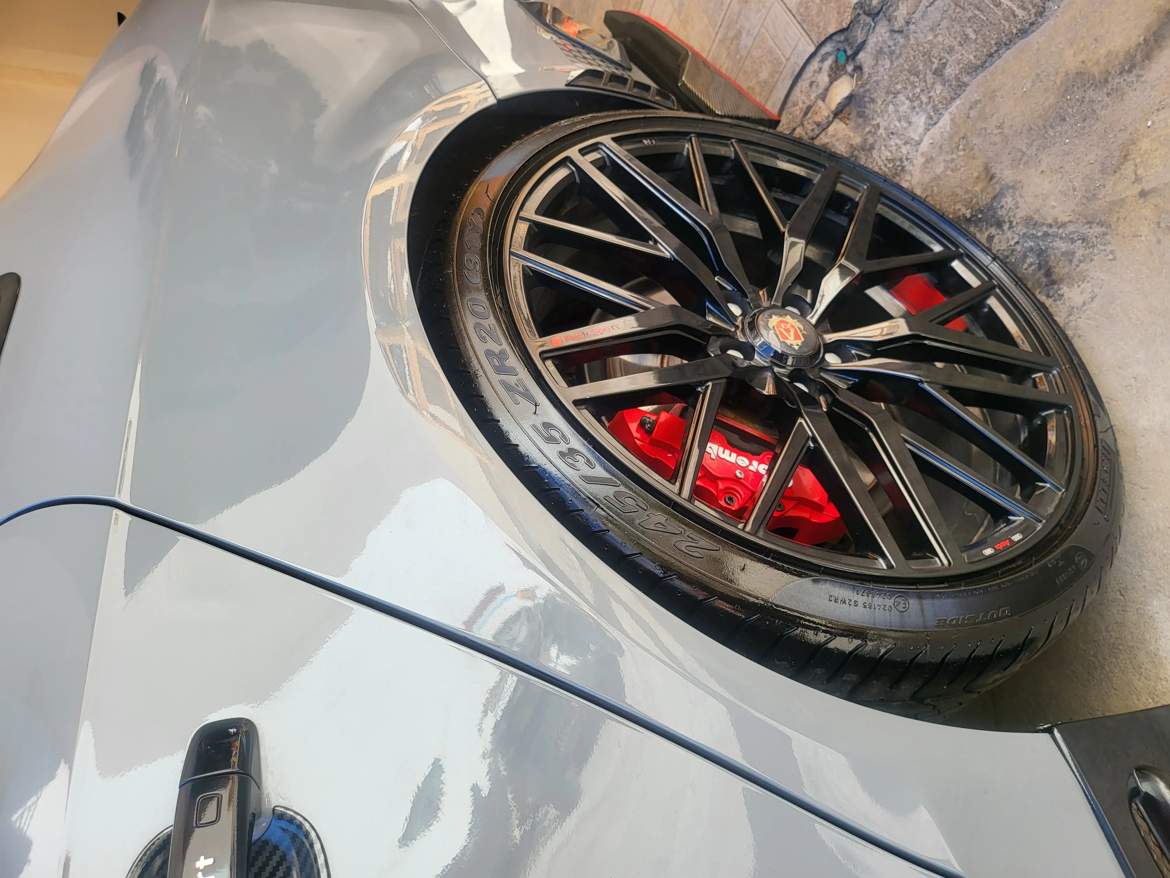 Audi A4 380 …