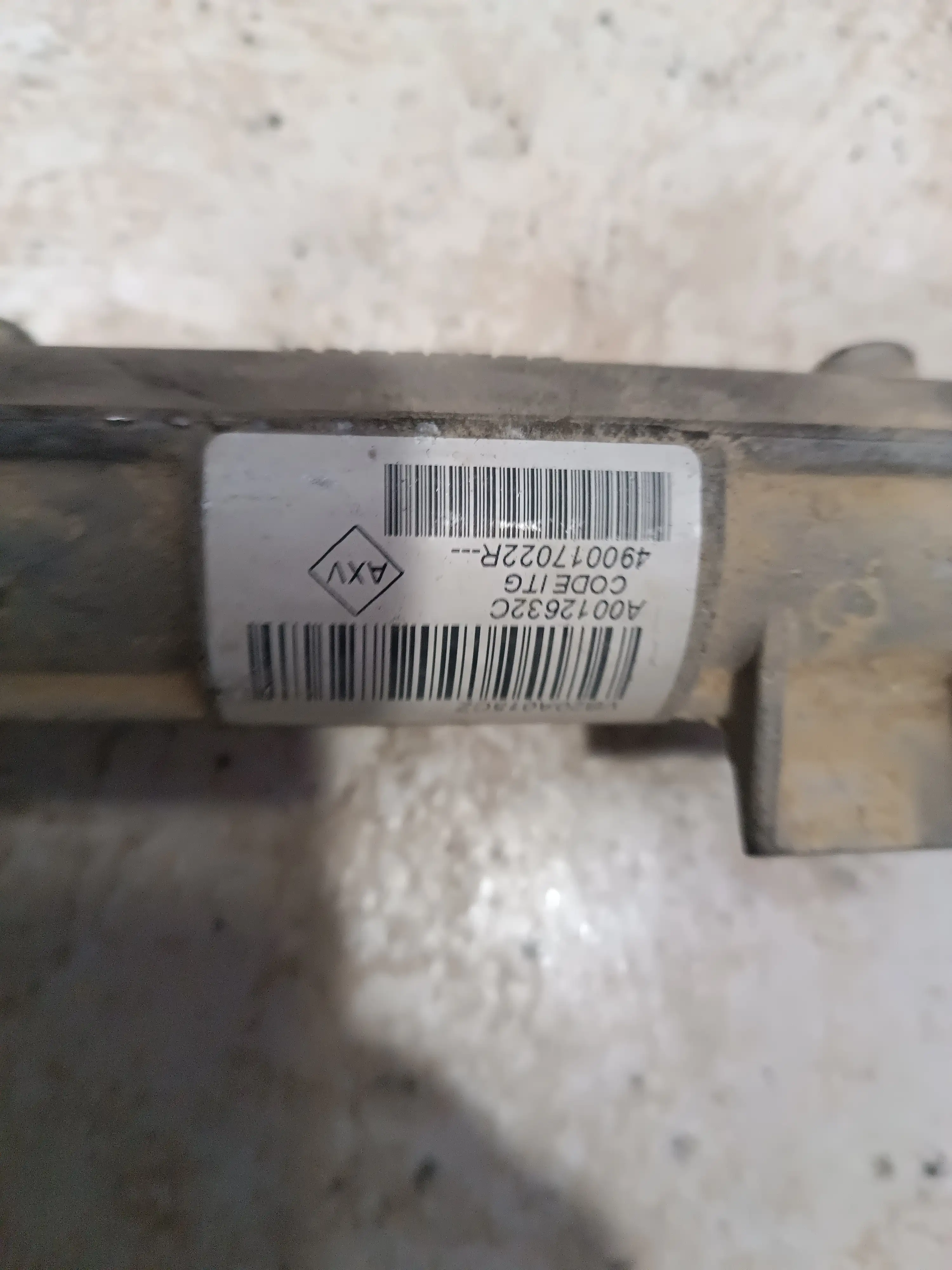 ΚΡΕΜΑΡΓΙΕΡΑ ΓΙΑ RENAULT …