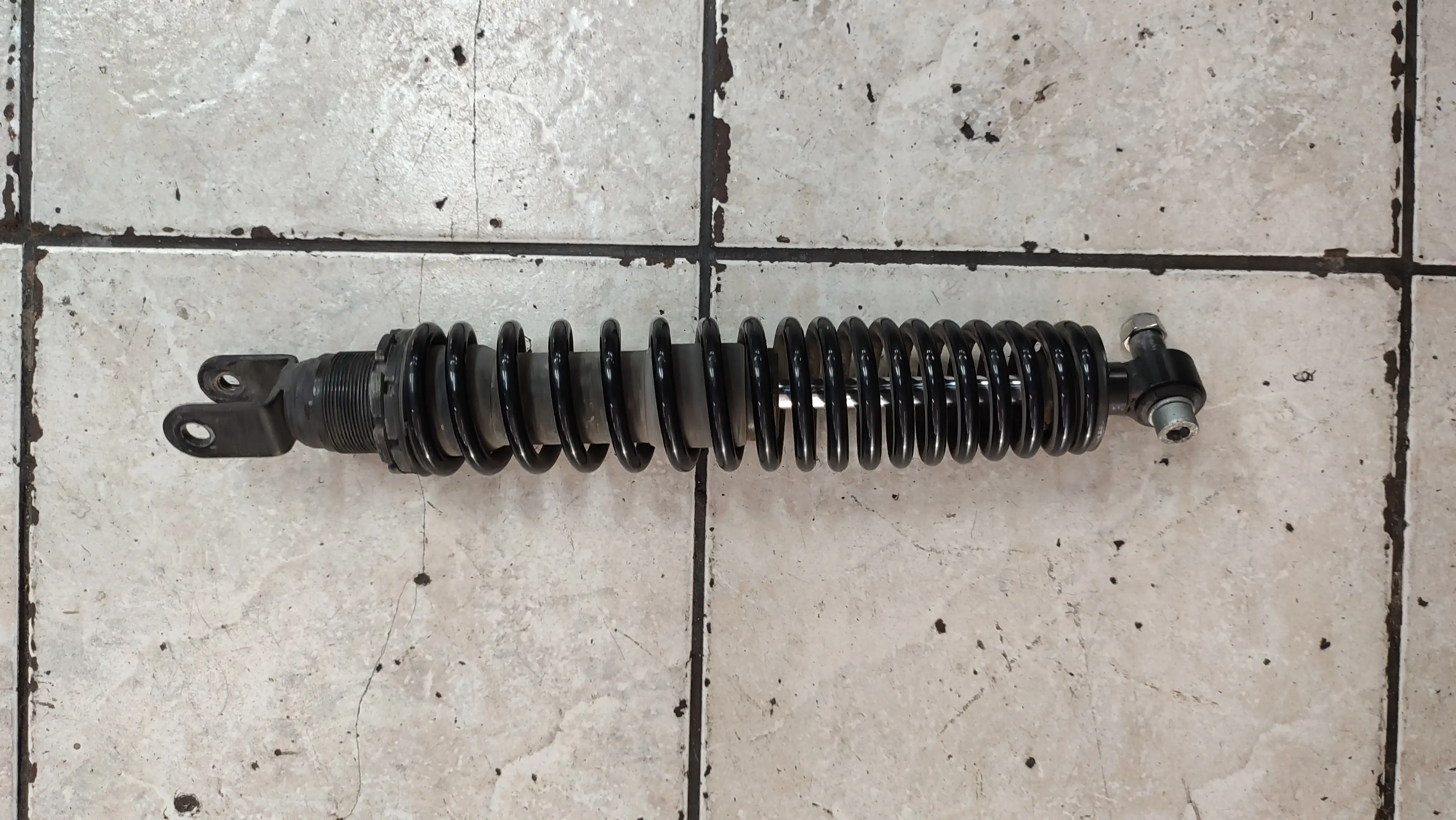 ΑΜΟΡΤΙΣΕΡ SCARABEO 125-150-200-250