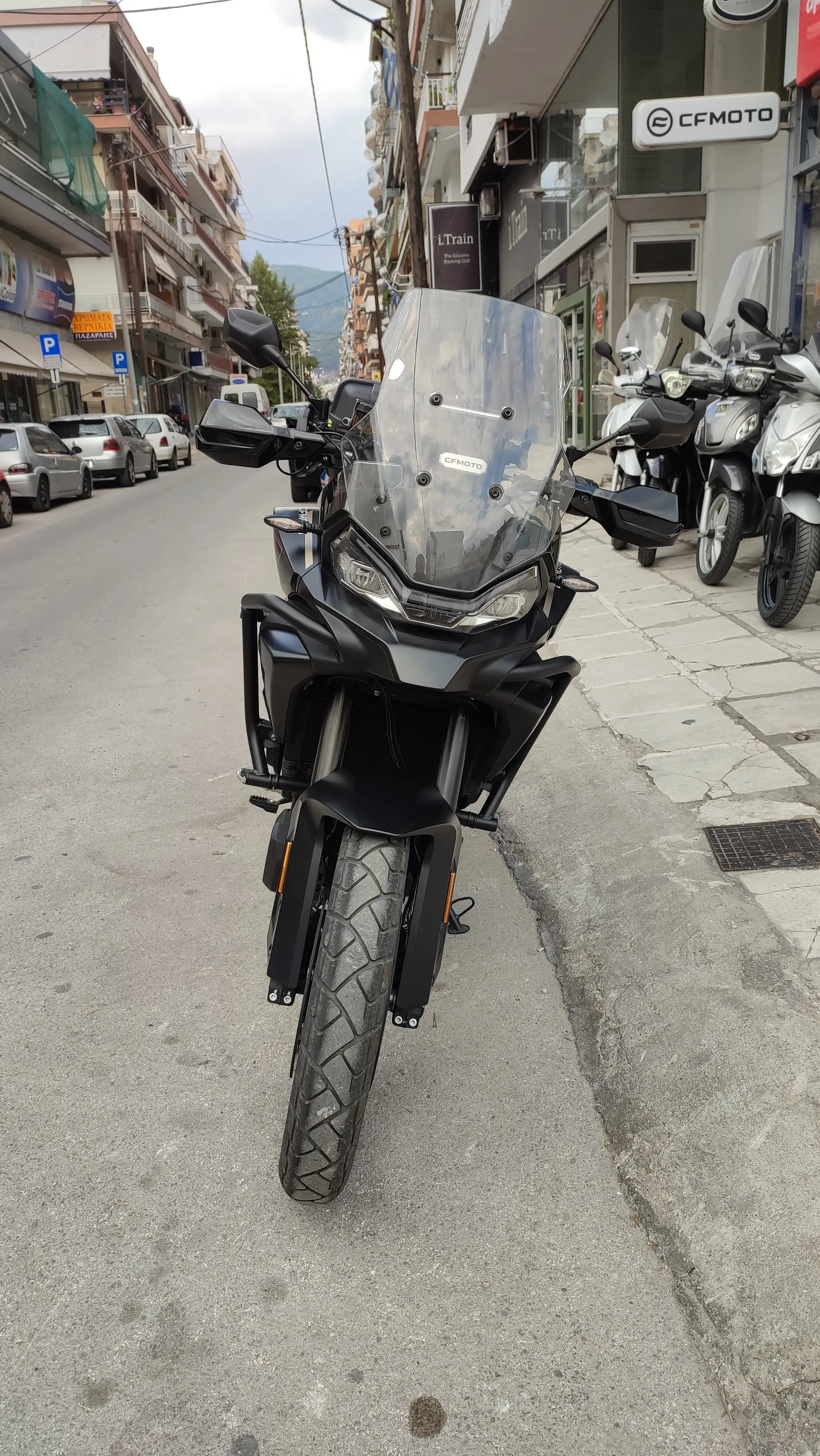 CFMoto MT700 '25
