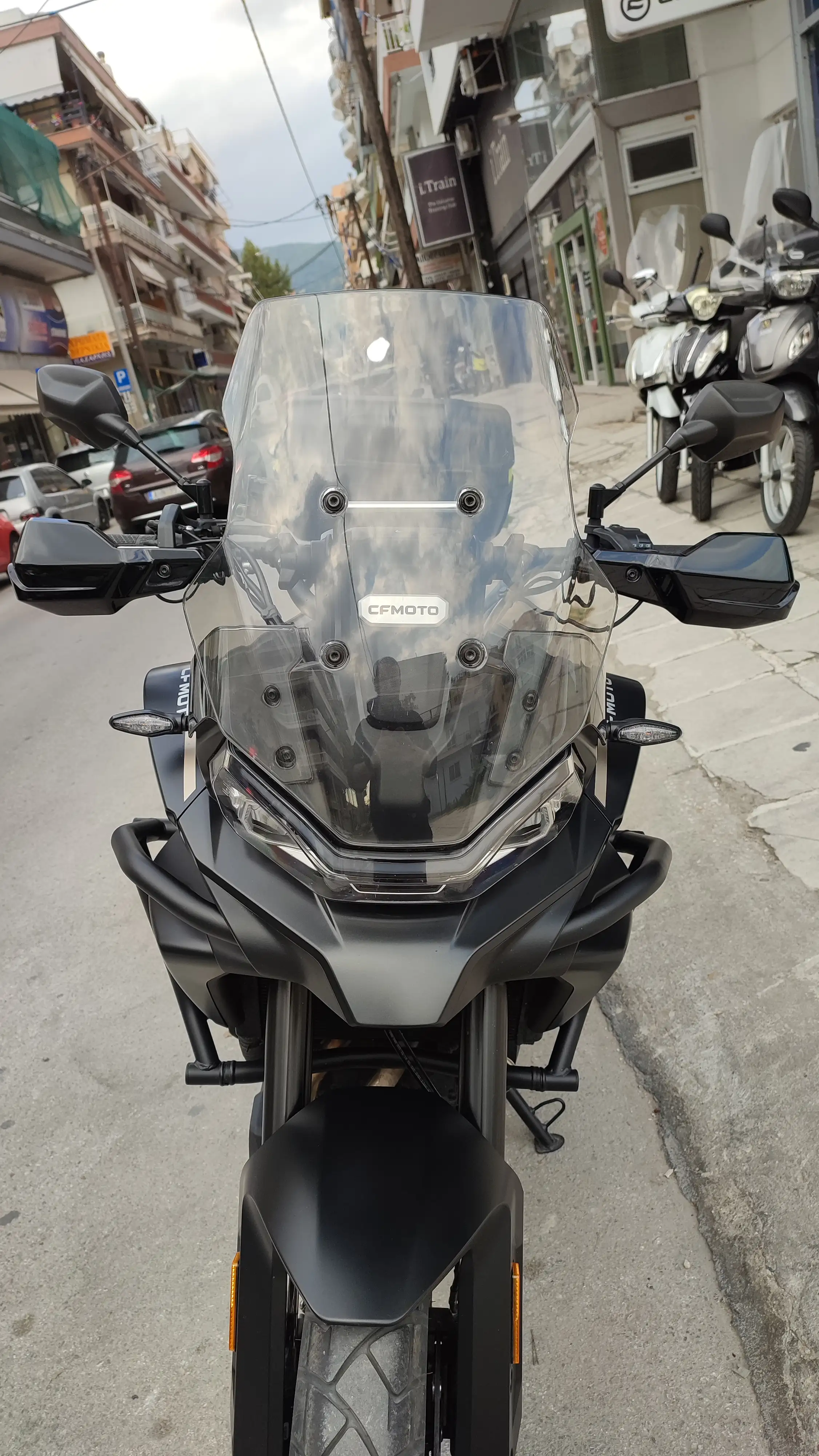 CFMoto MT700 '25