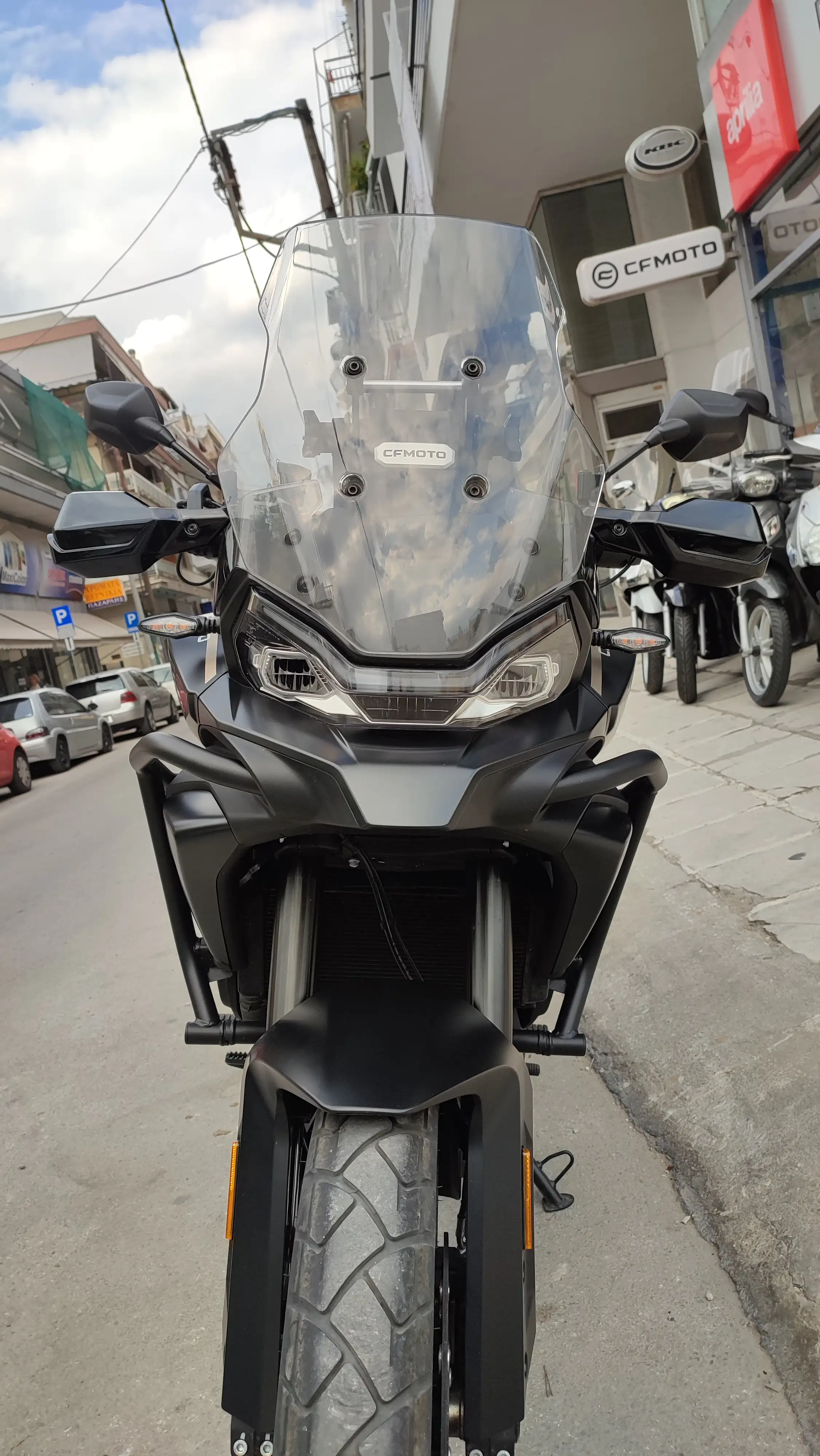 CFMoto MT700 '25