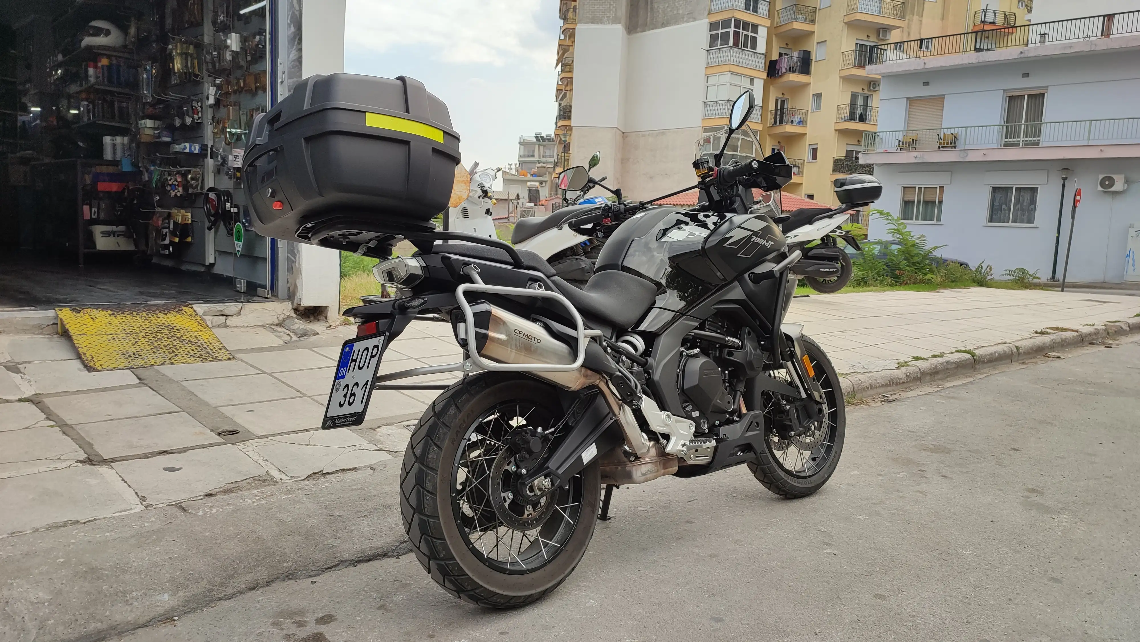 CFMoto MT700 '25