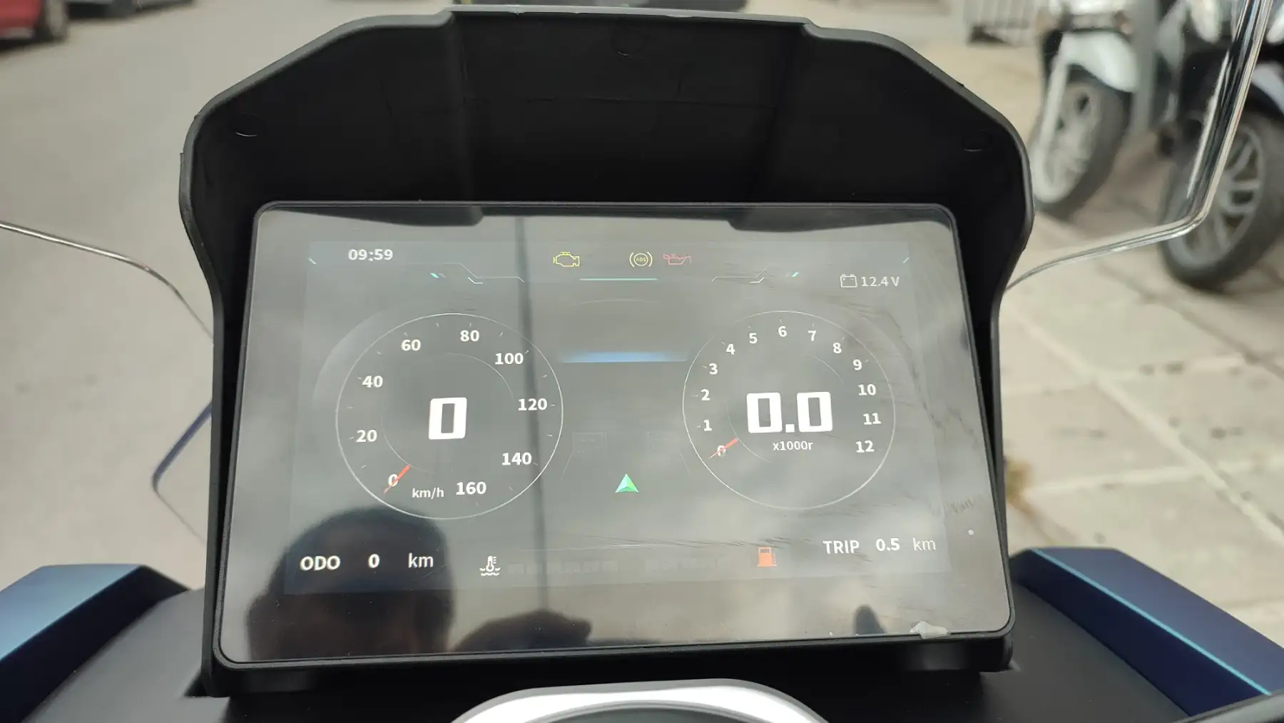 Thrust X-SUV 300 …