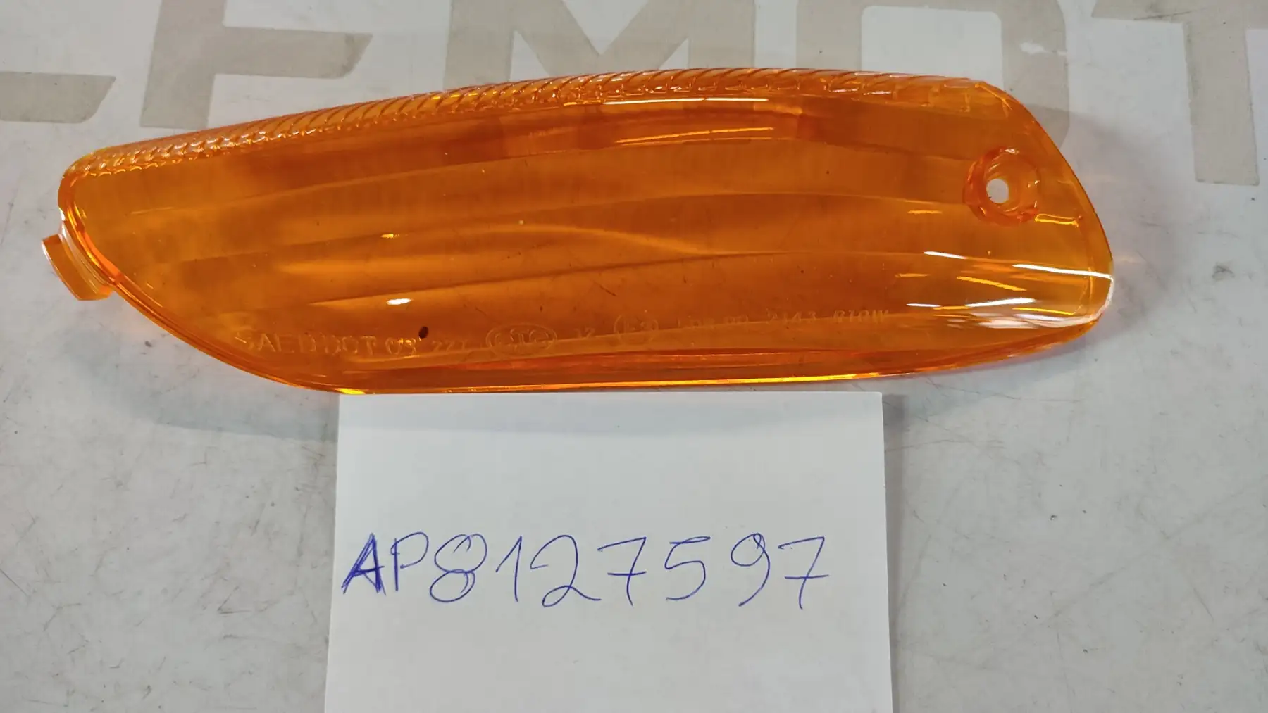 ΚΡΥΣΤΑΛΟ ΦΛΑΣ ΠΙΣΩ …