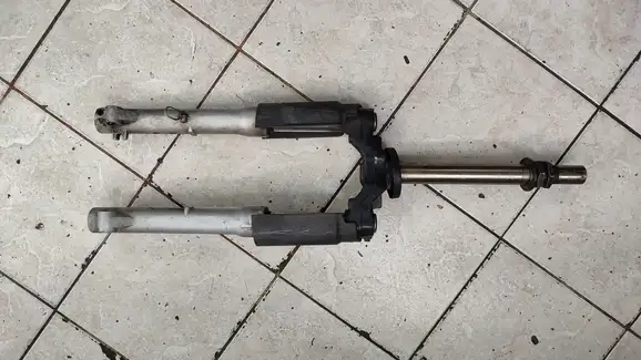 ΠΙΡΟΥΝΙ SCARABEO 125-150-200-250
