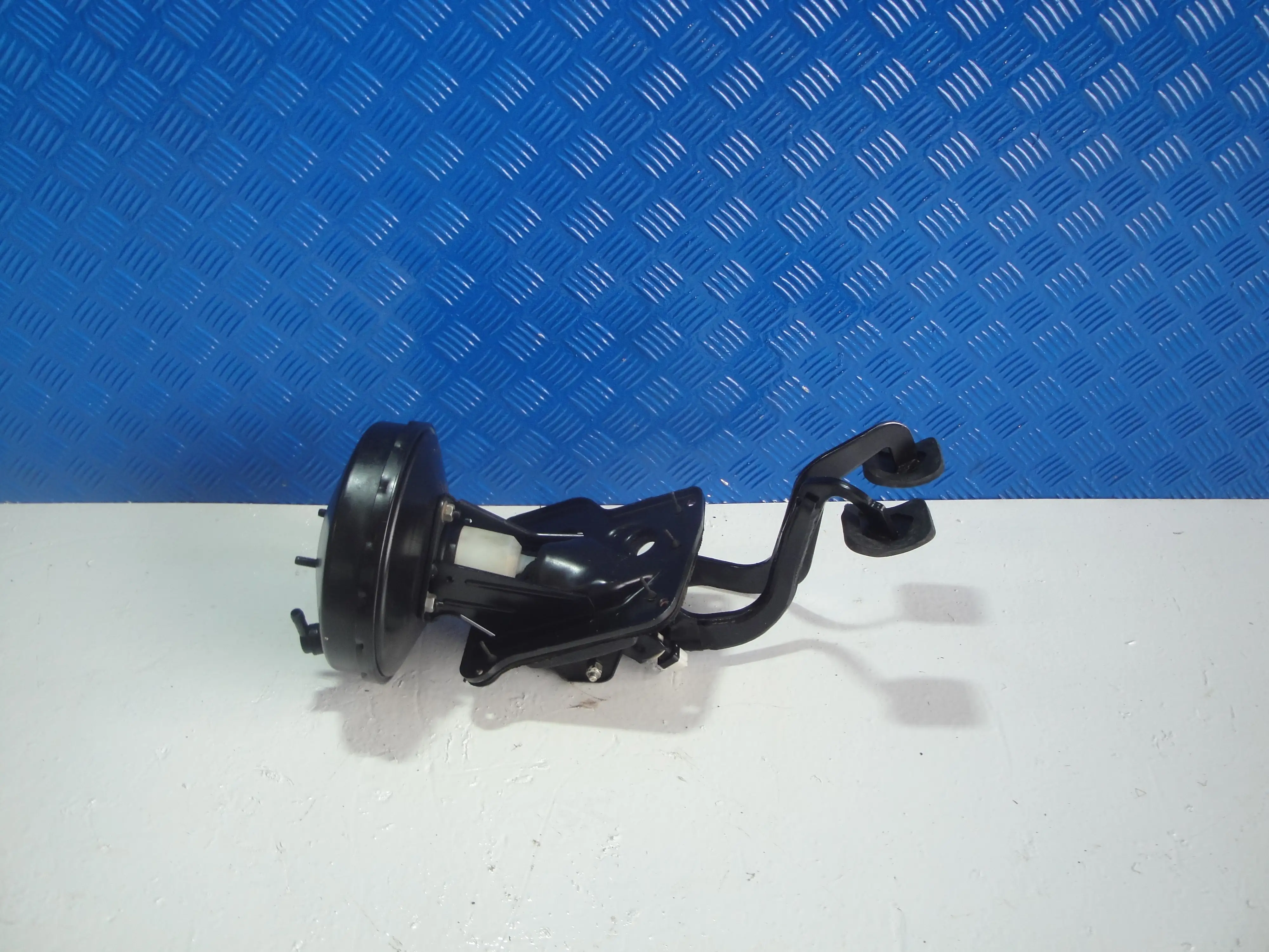 Πεταλιέρα Citroen Saxo …