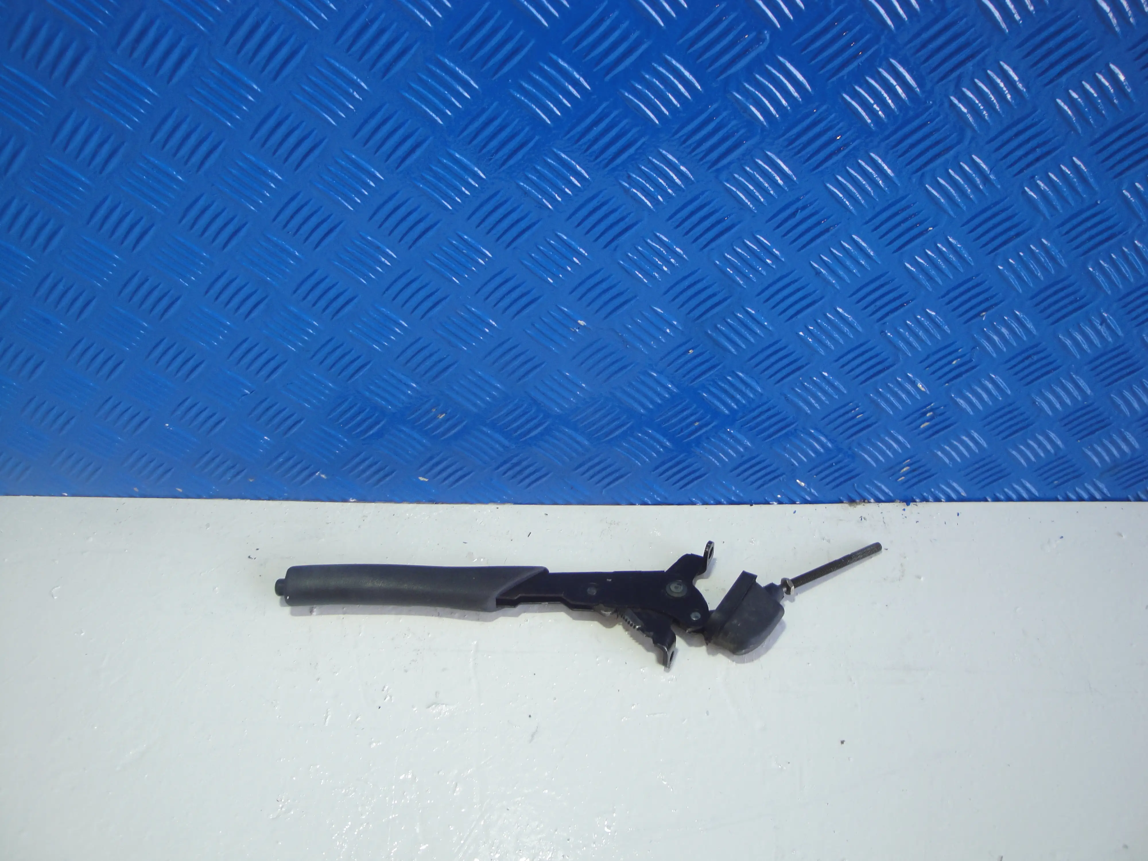 Χειρόφρενο Citroen Saxo …