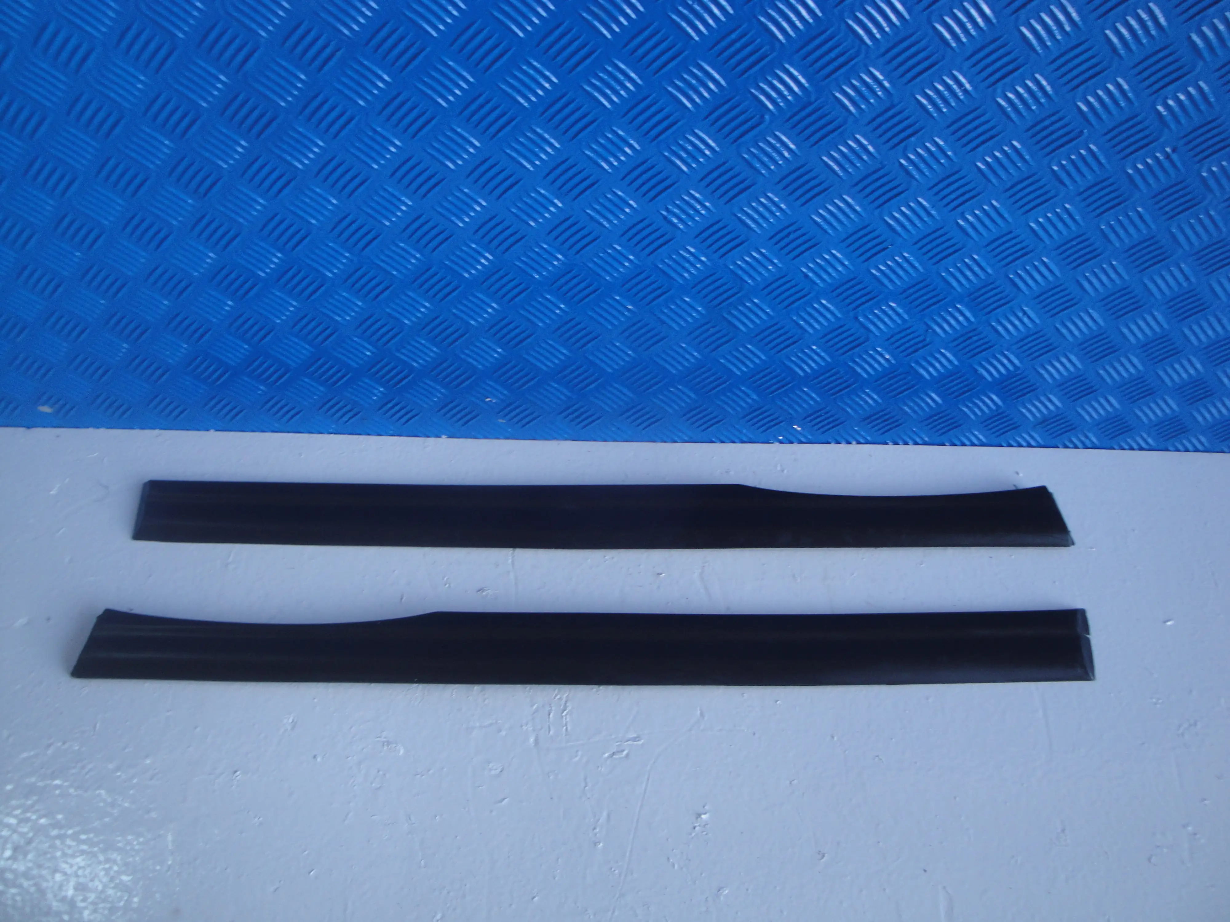 Μασεπιέ πλαινά Αριστερά …