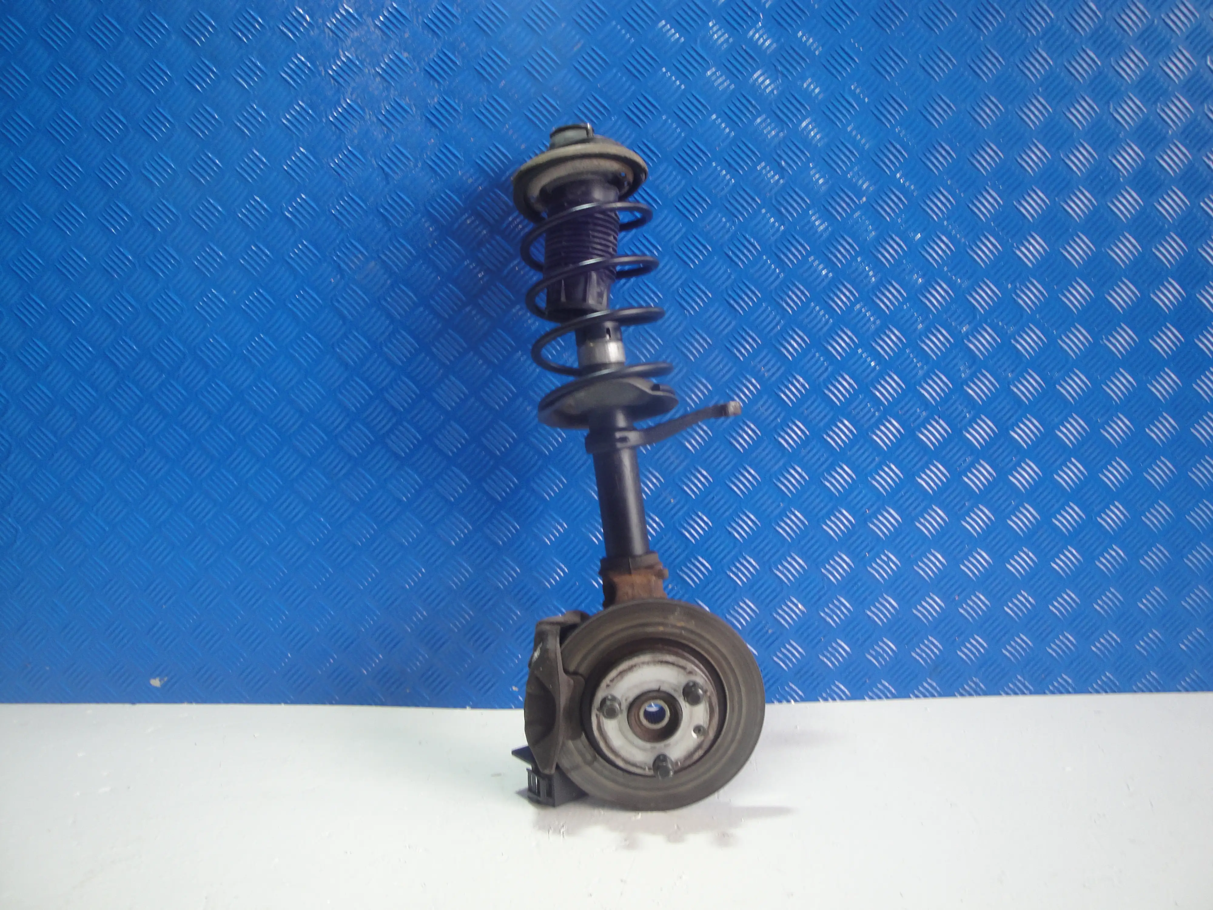 Ακραξόνιο Εμπρός Αριστερά …