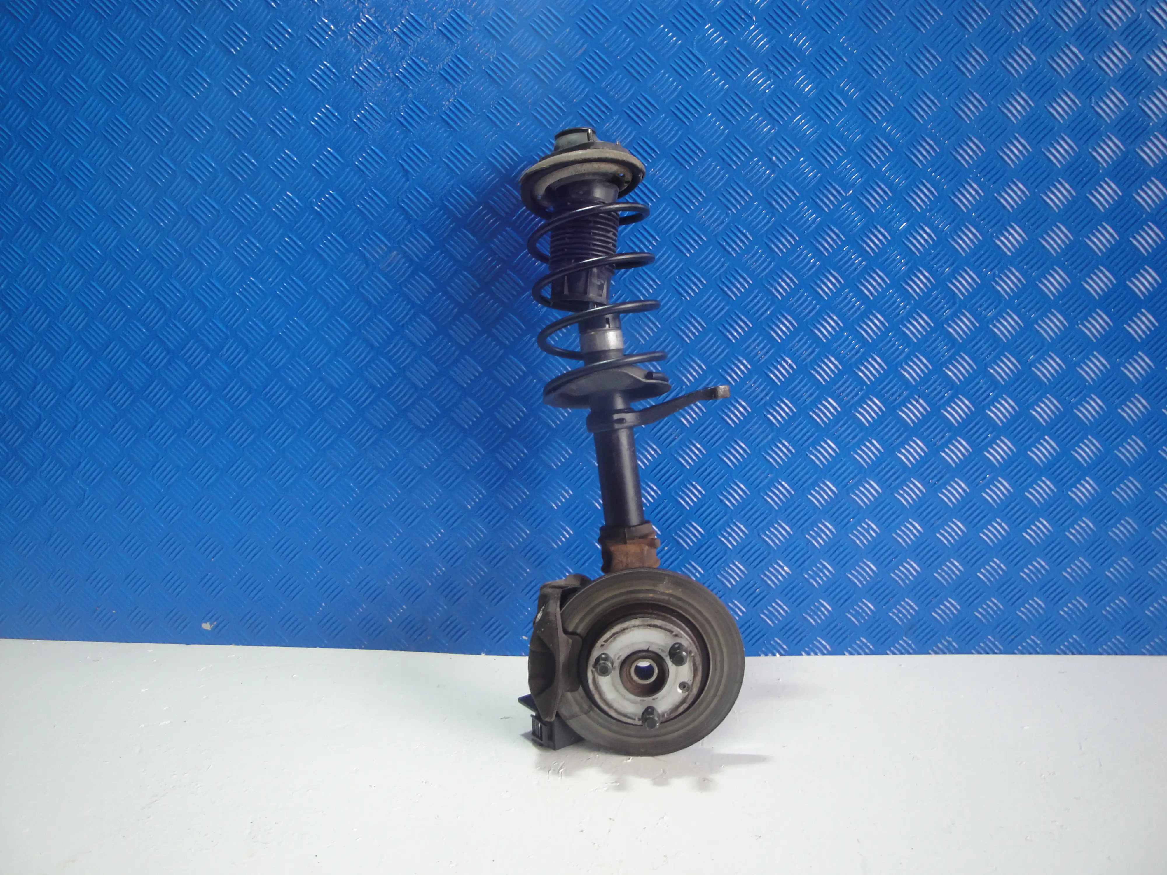 Ακραξόνιο Εμπρός Αριστερά …