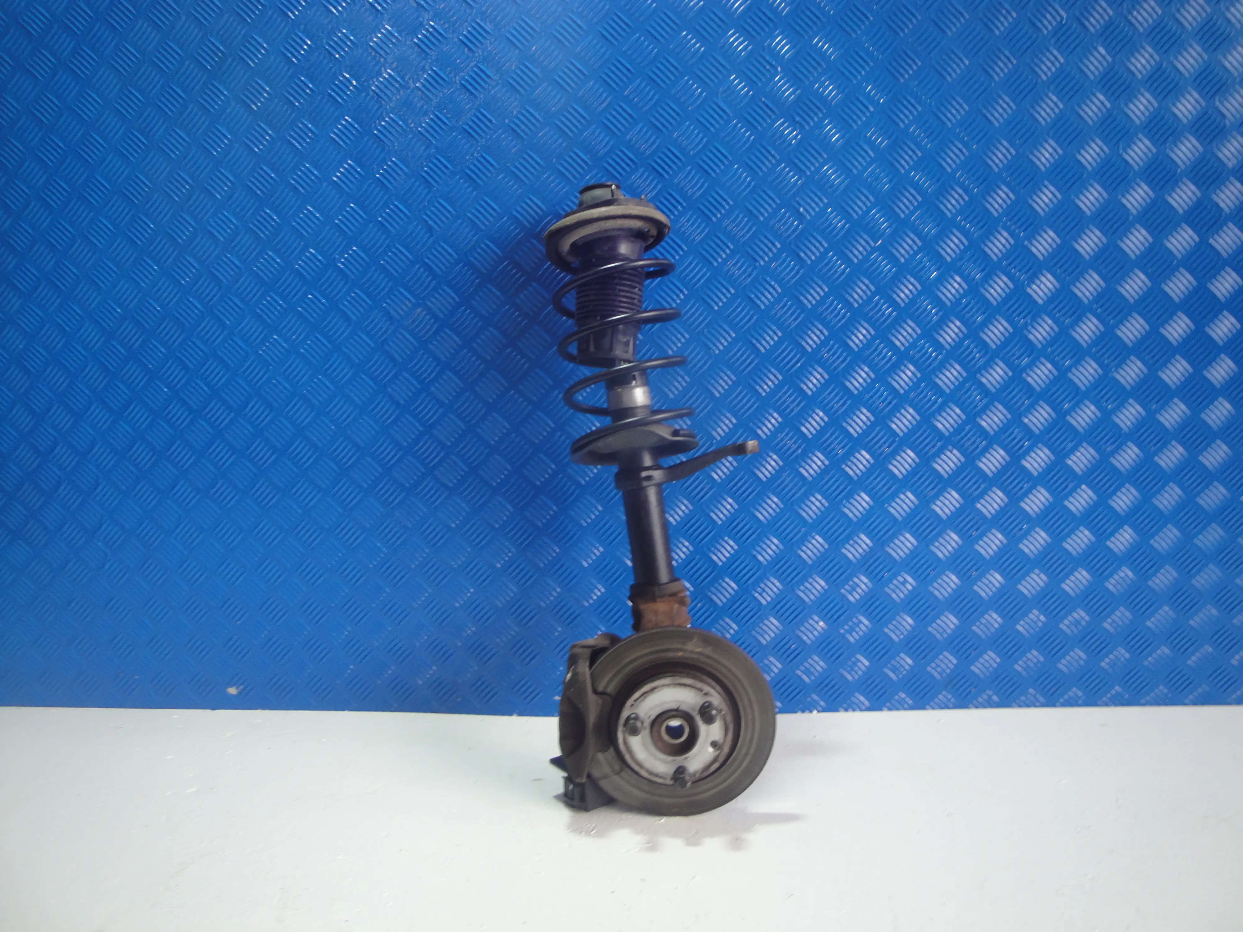 Ακραξόνιο Εμπρός Αριστερά …