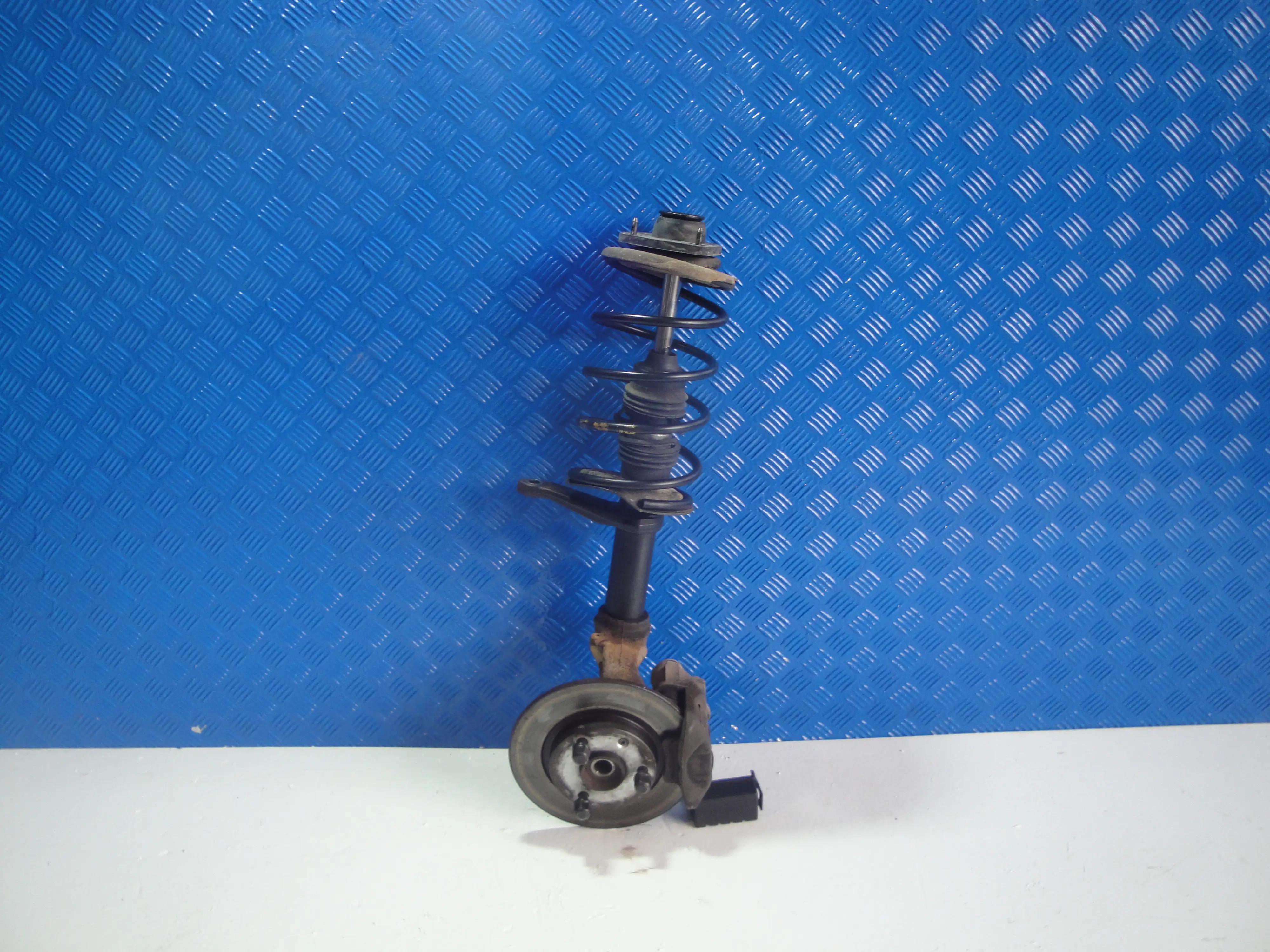 Ακραξόνιο Εμπρός Δεξια …