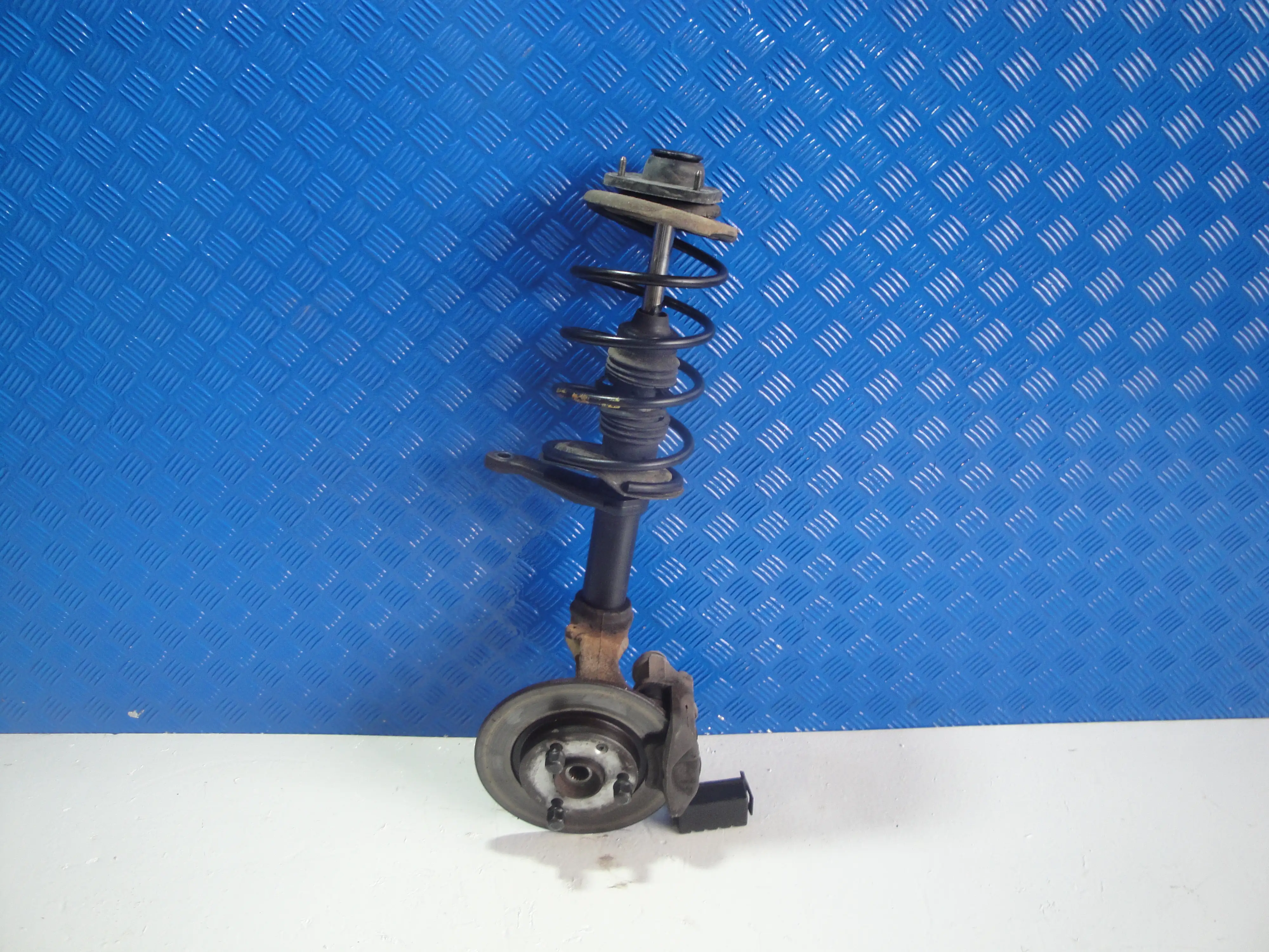 Ακραξόνιο Εμπρός Δεξια …