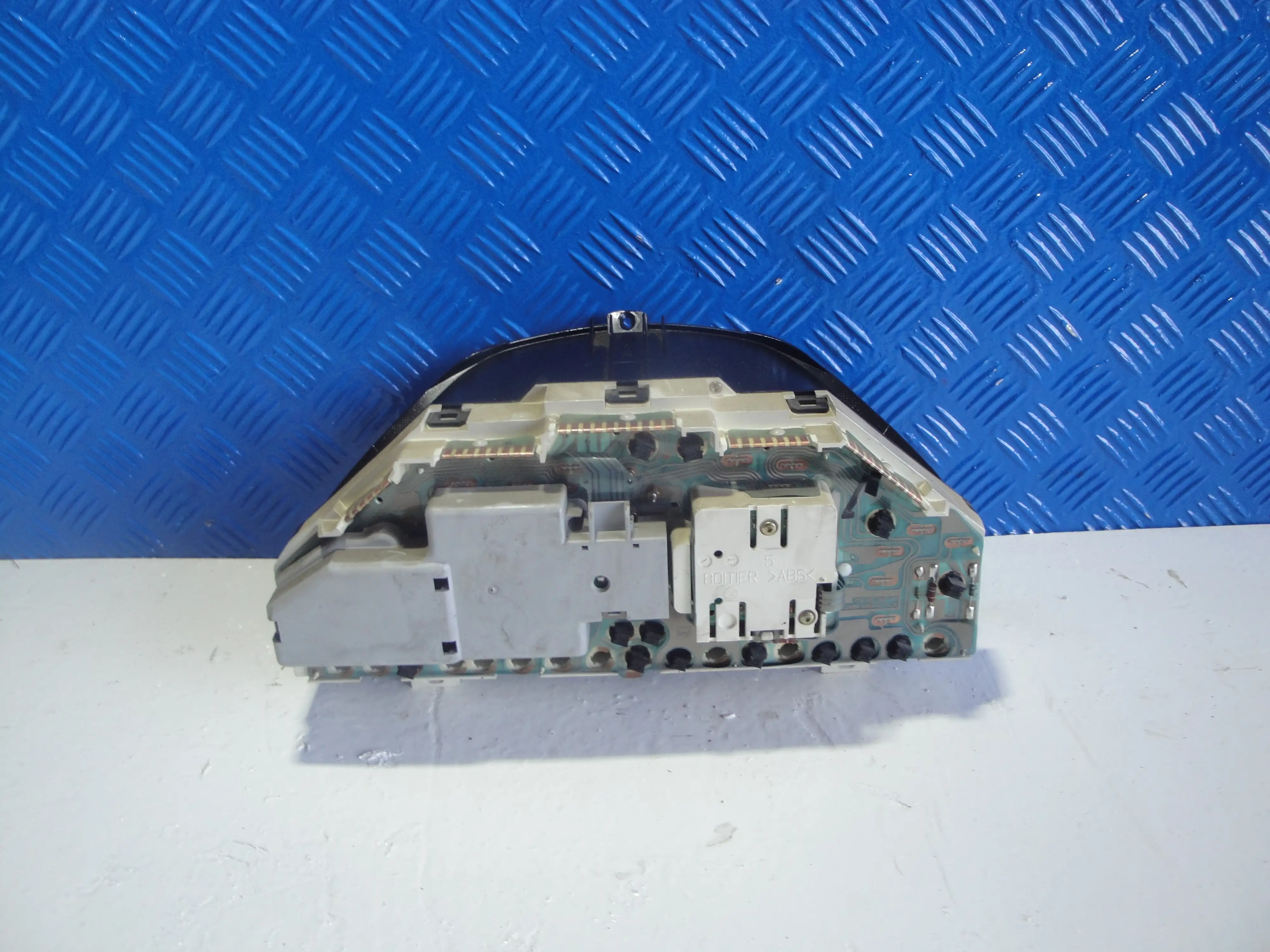 Καντράν Citroen Saxo …