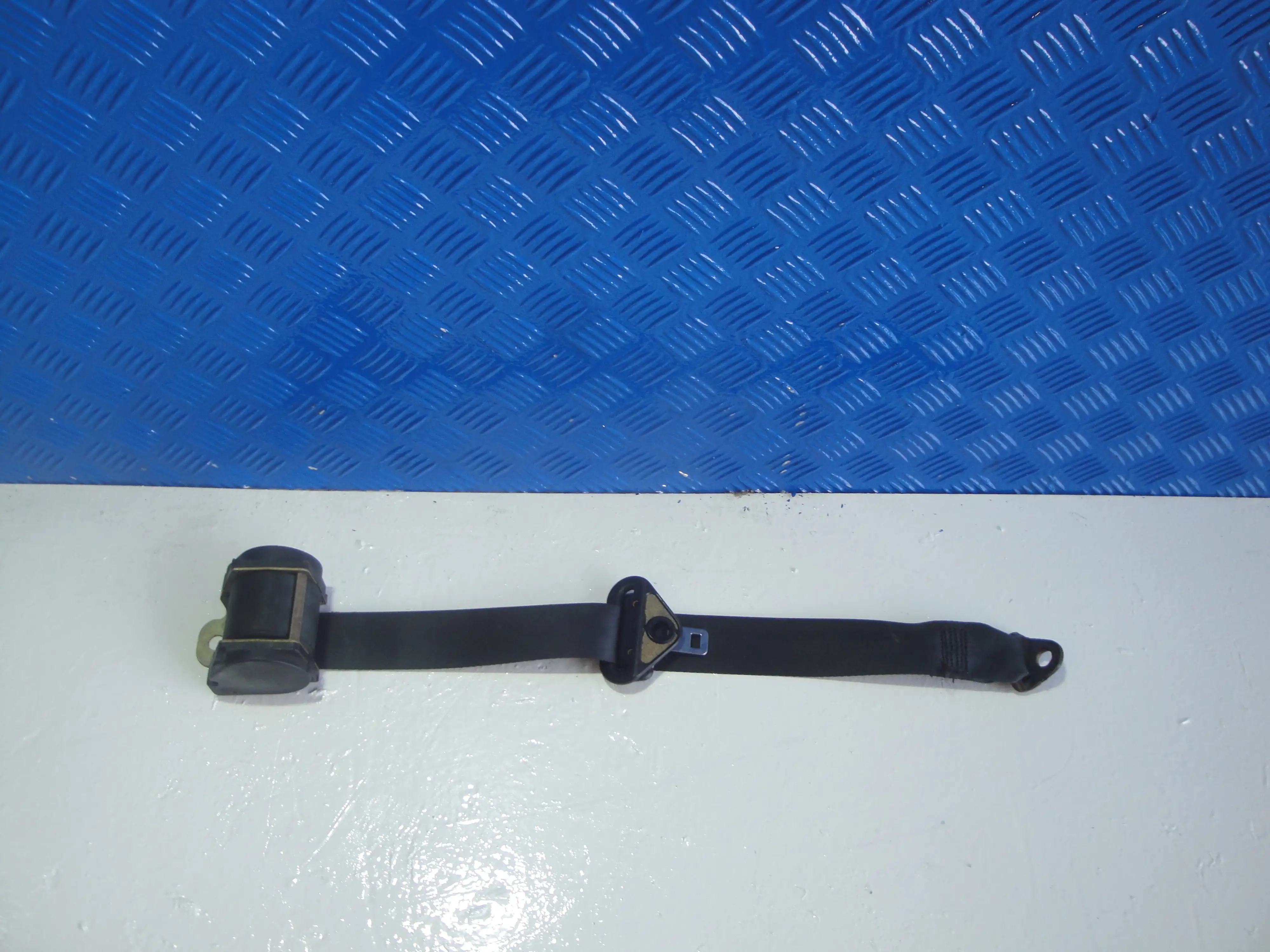 Ζωνη Εμπρος Οδηγου …