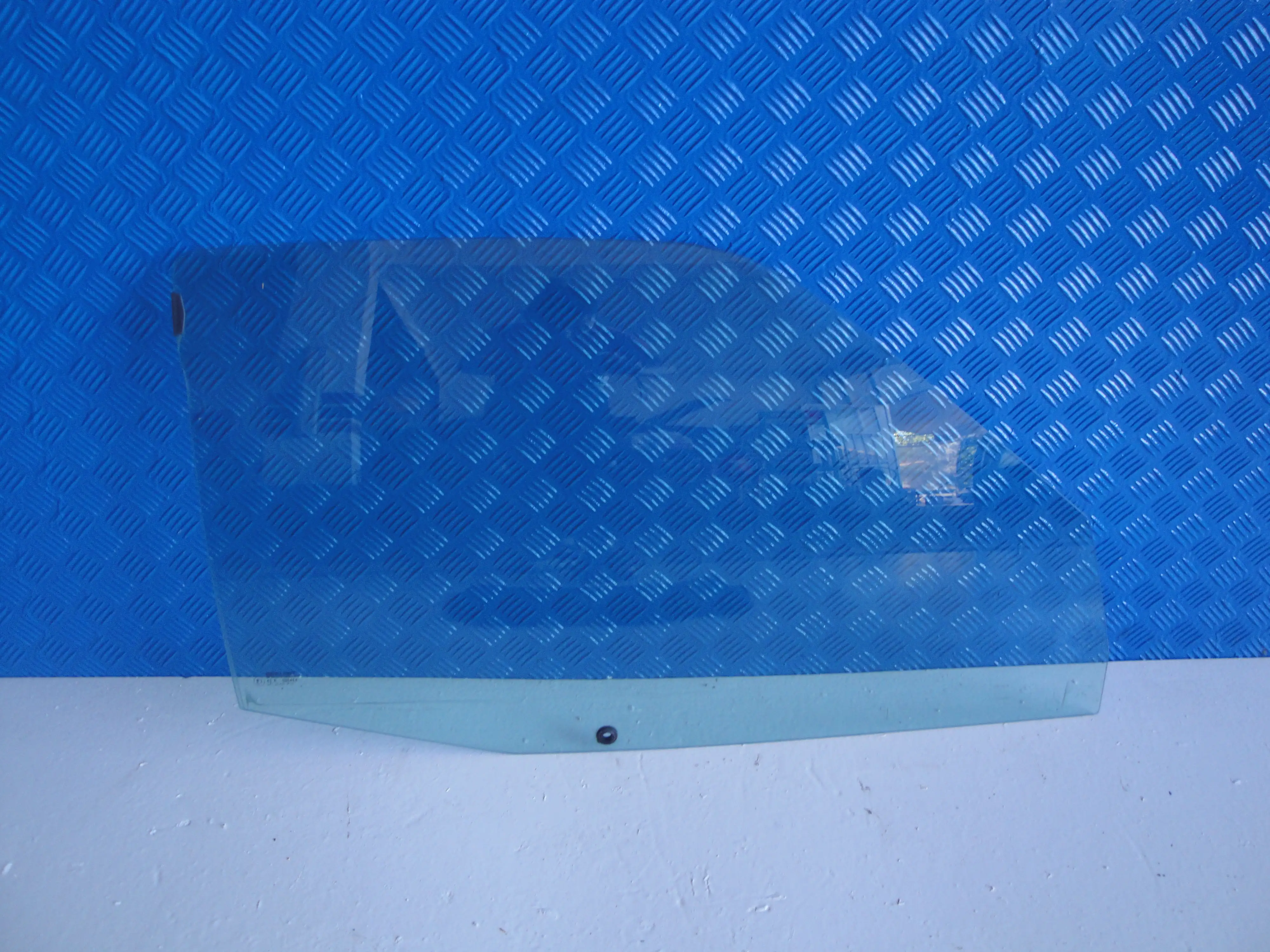 Τζαμι Παραθυρου Εμπρος …