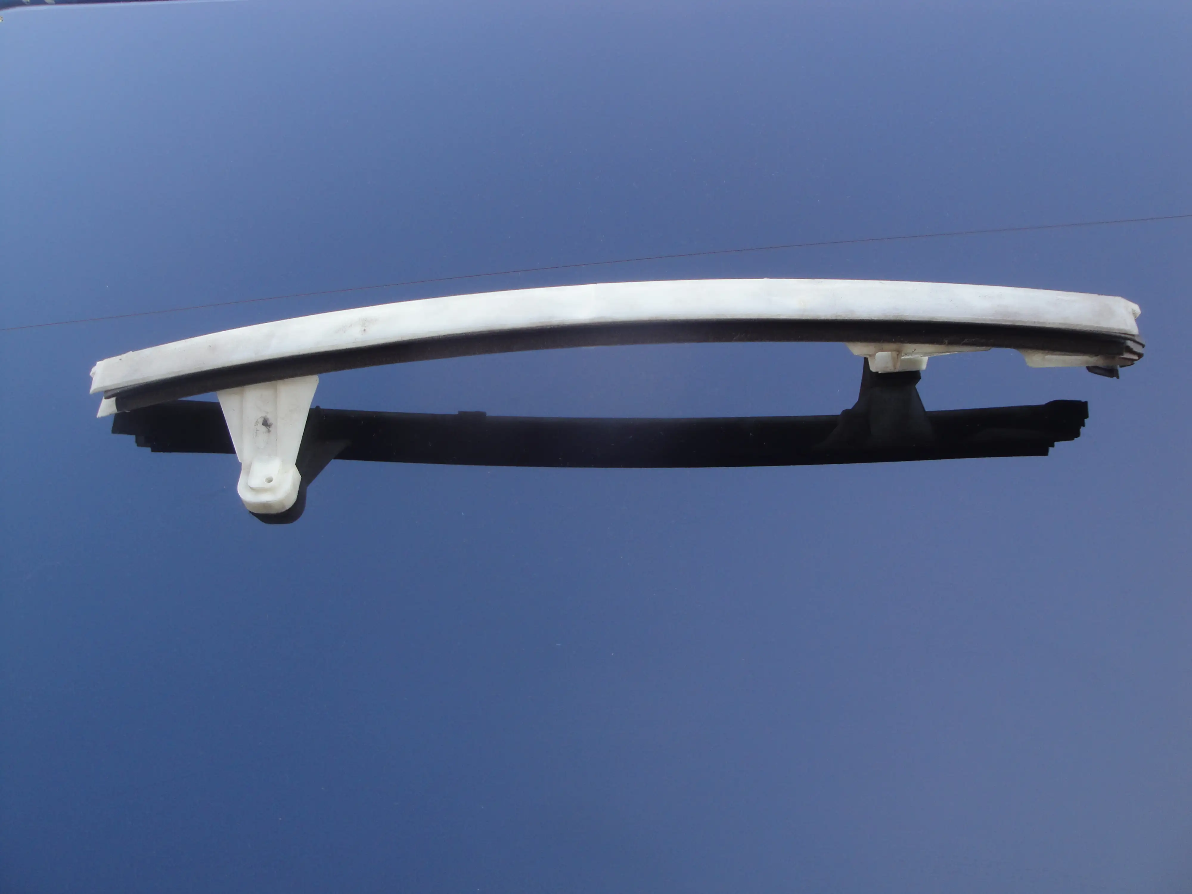 Γλυστρα Παραθυρου Εμπρος …