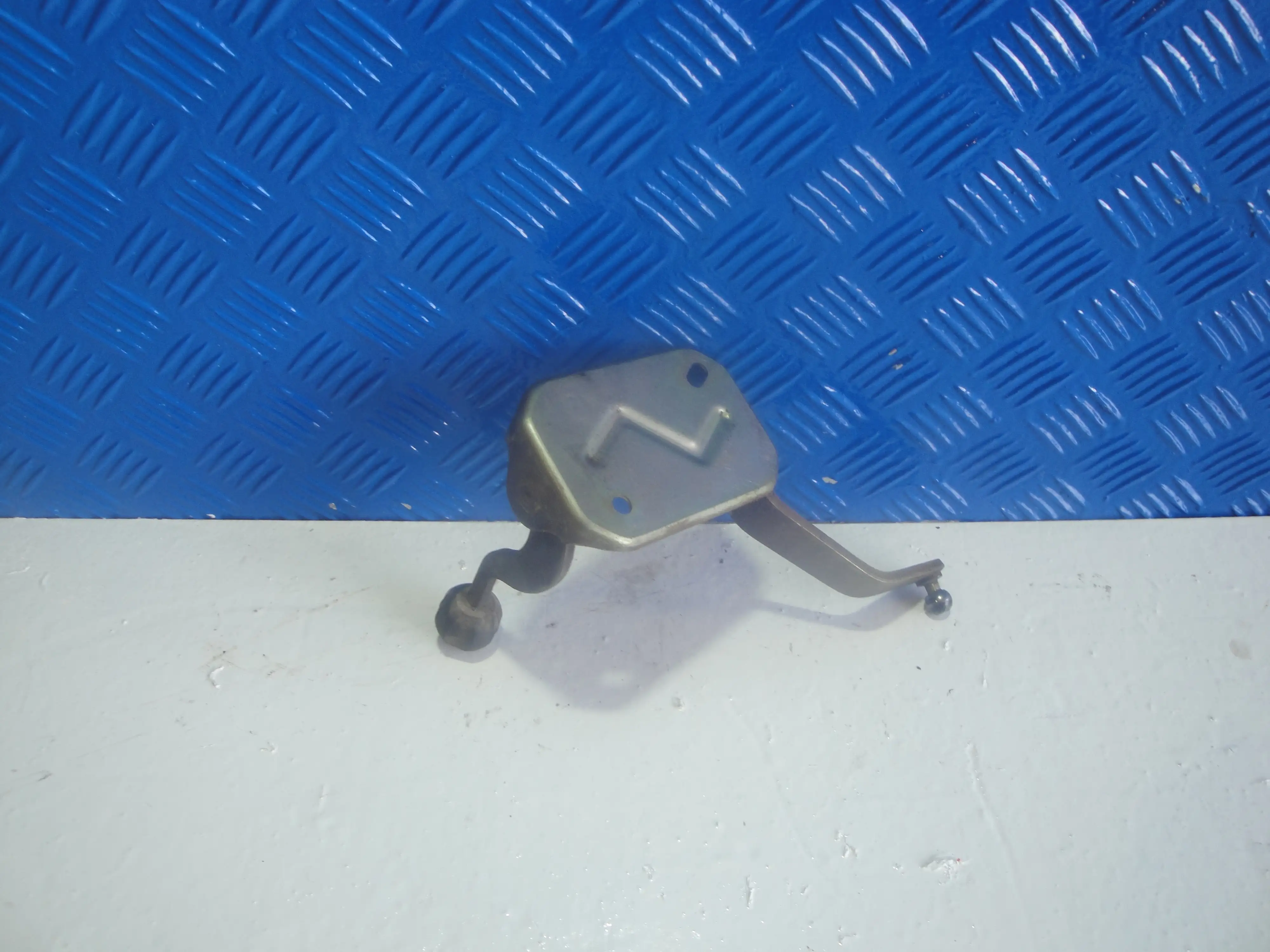 Μπαλακι επιλογεας Λεβιε …