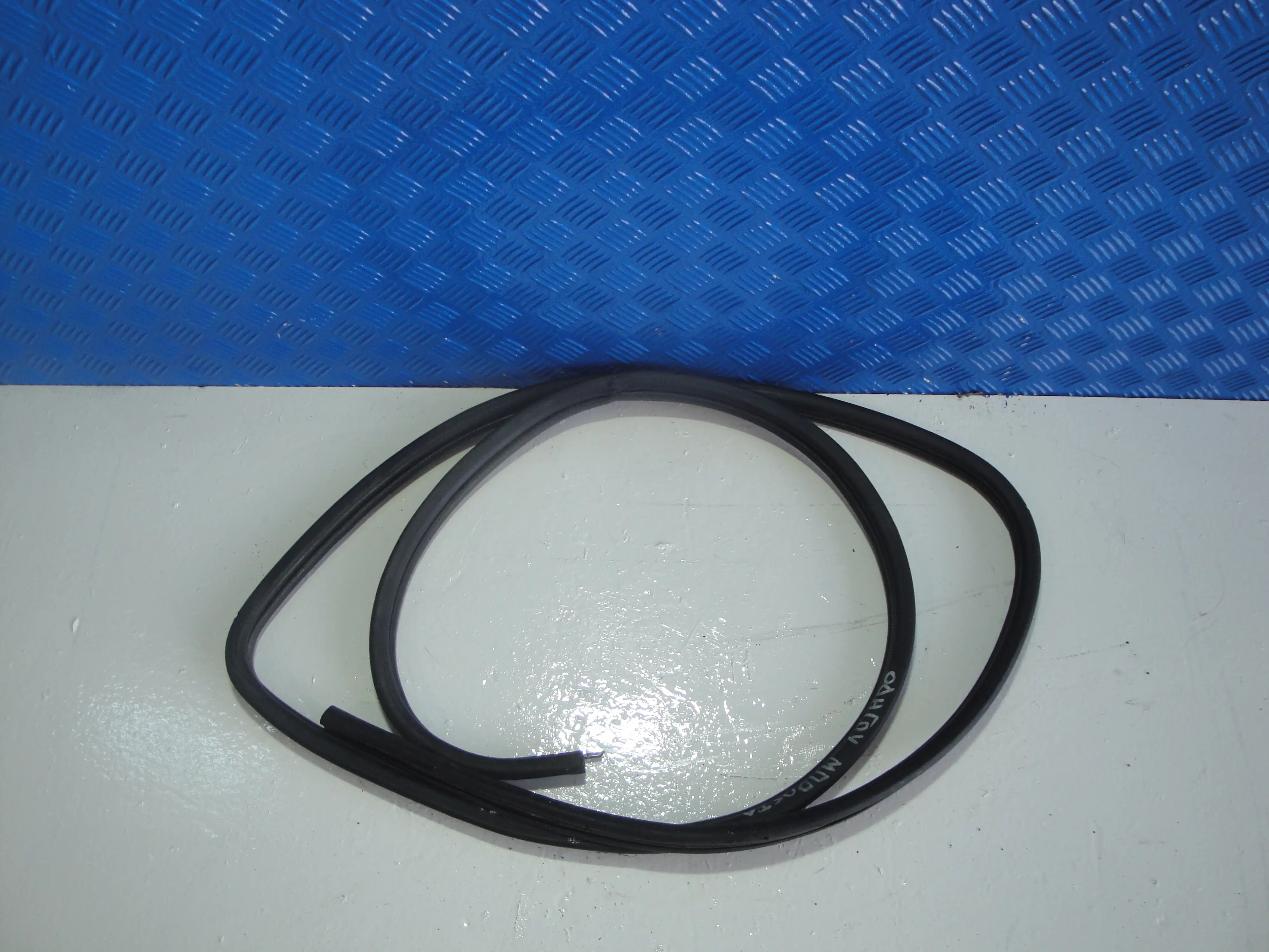 Λαστιχο Πορτας Εμπρος …