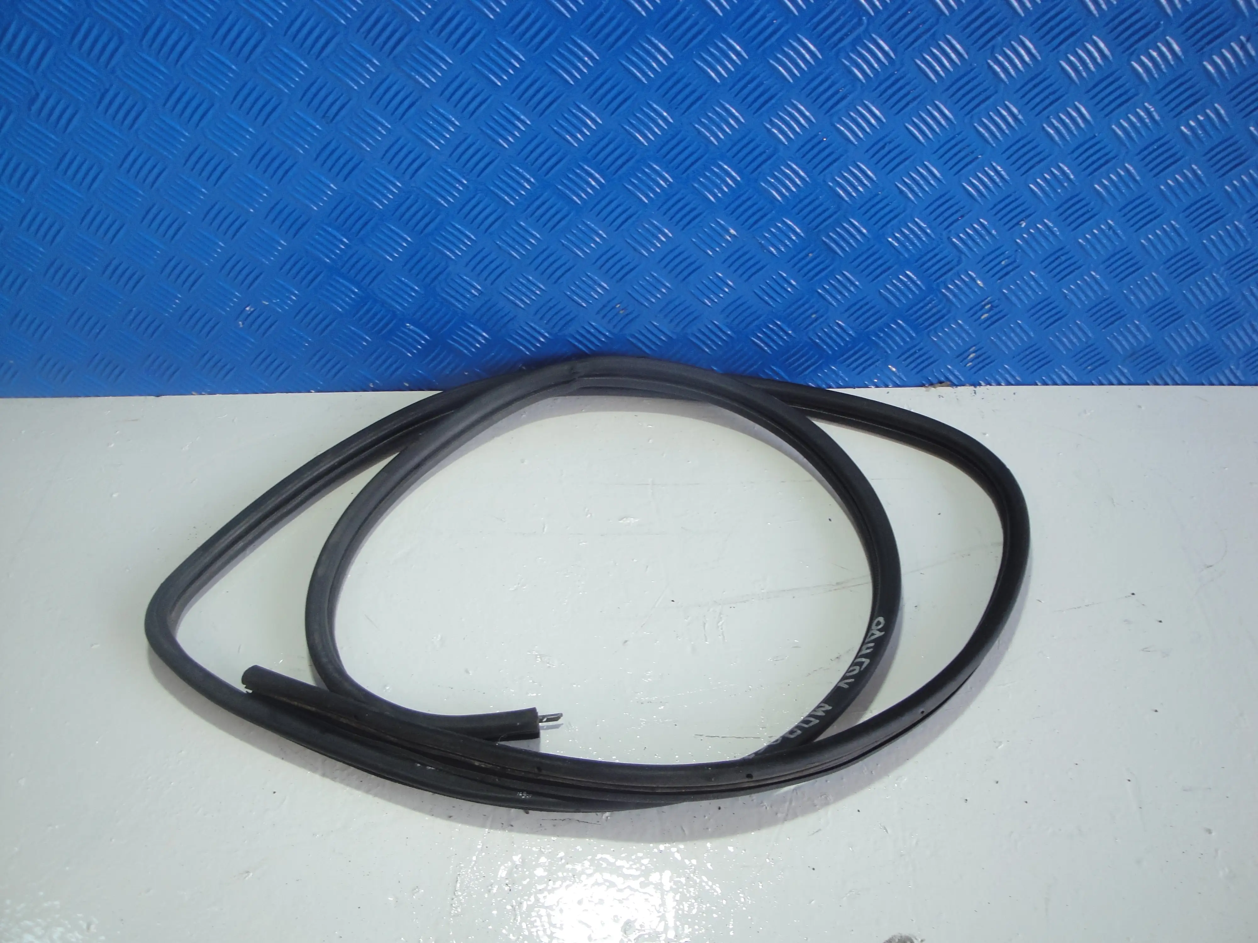 Λαστιχο Πορτας Εμπρος …