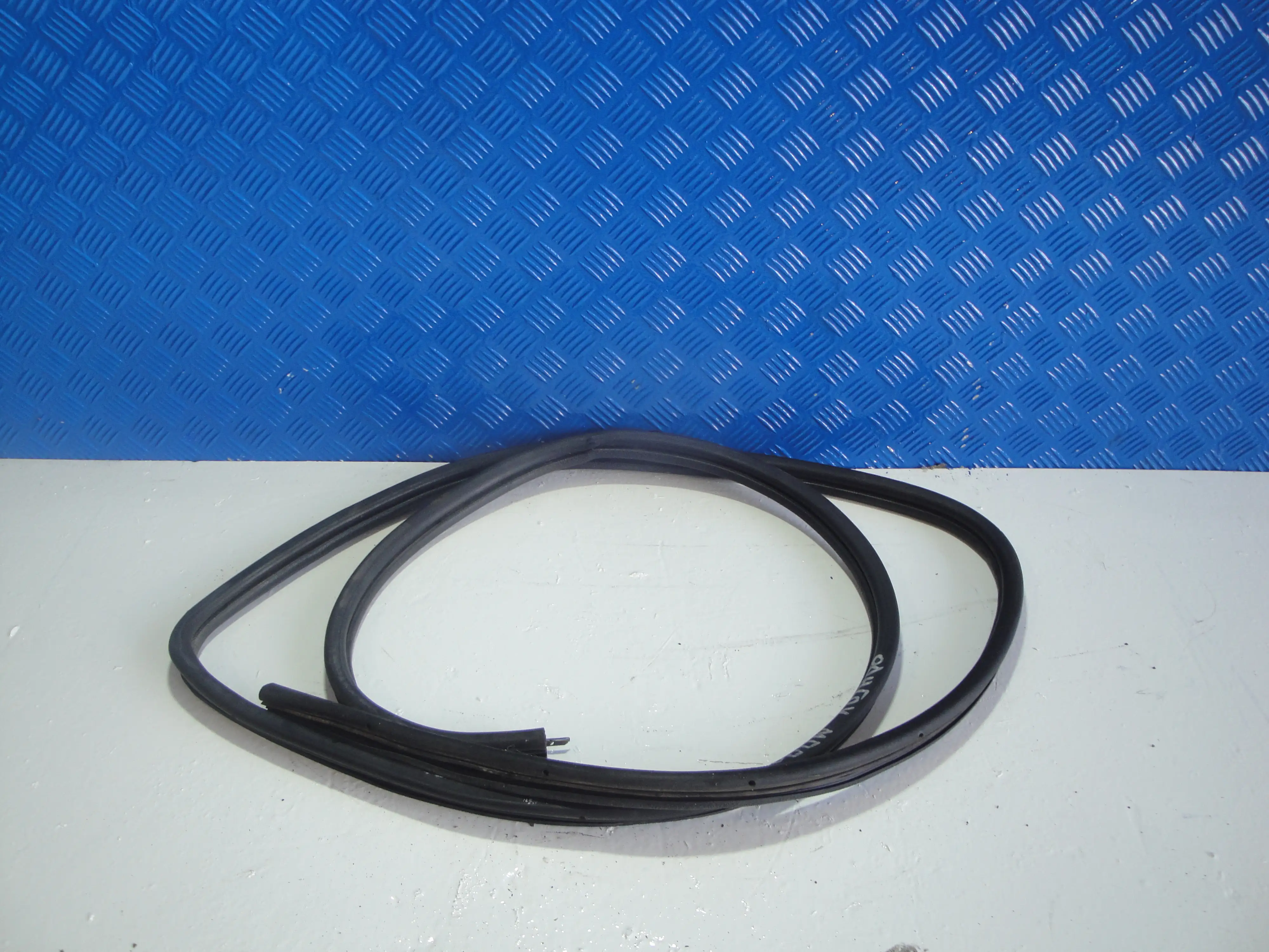 Λαστιχο Πορτας Εμπρος …