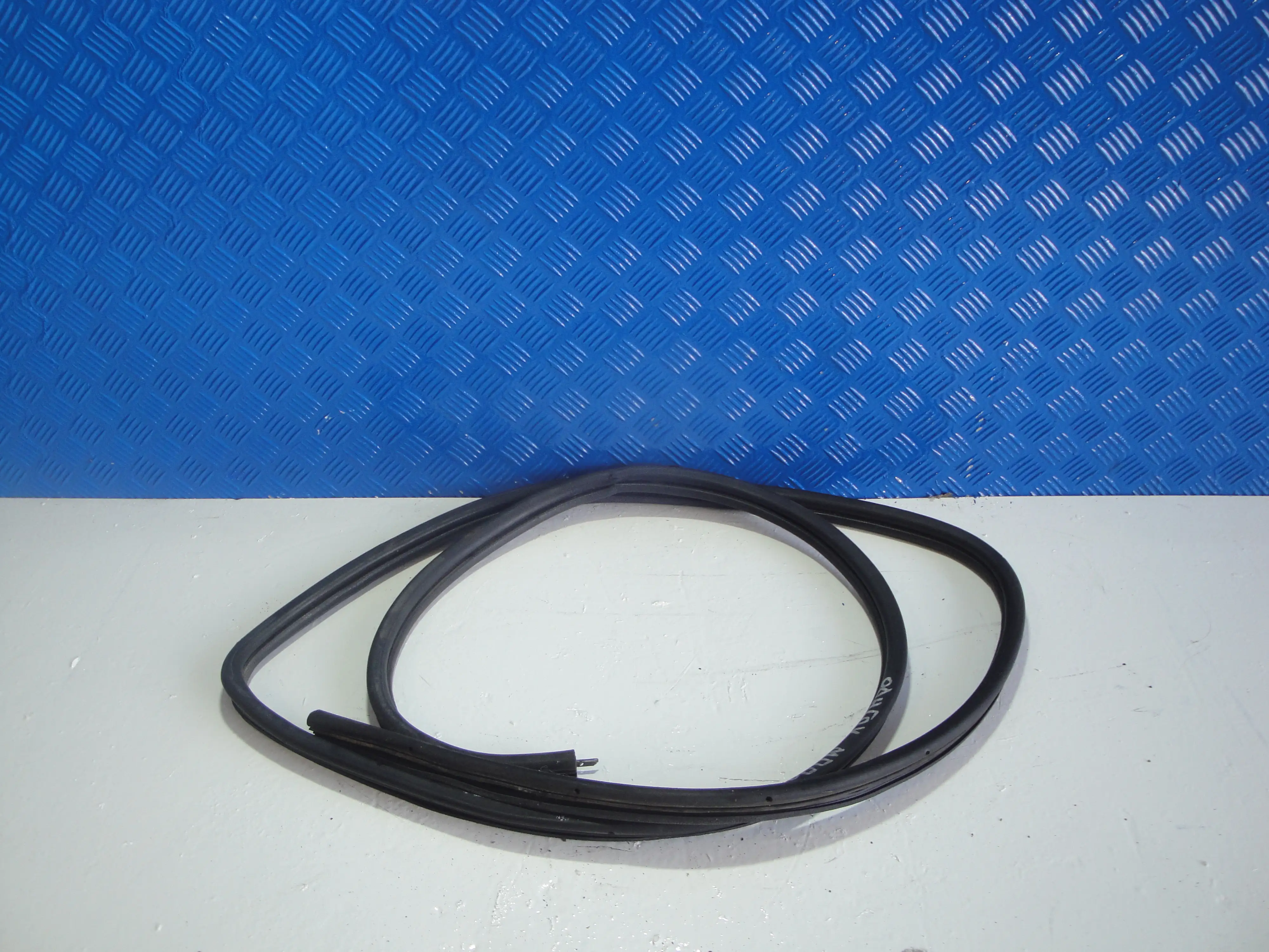 Λαστιχο Πορτας Εμπρος …