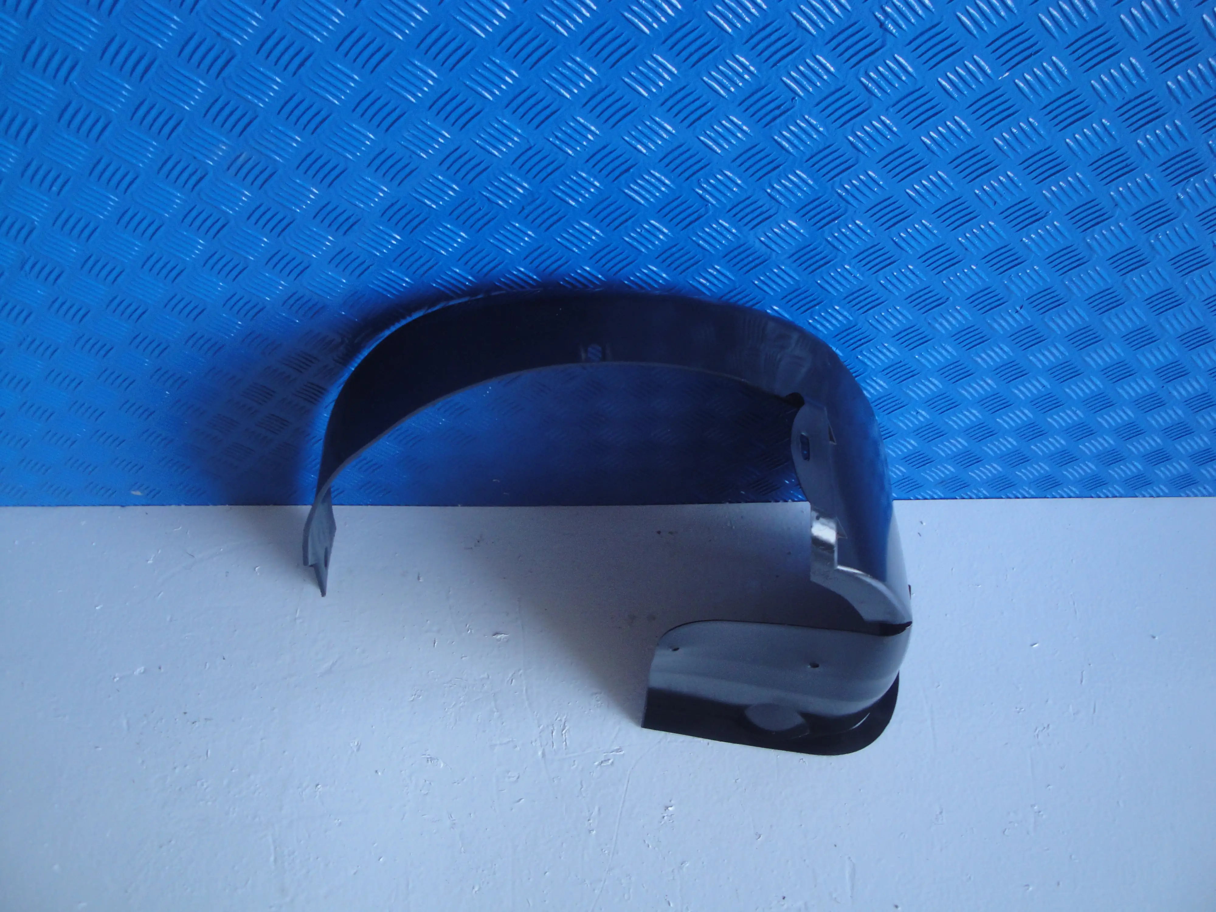 Θολος Εμπρος Δεξια …