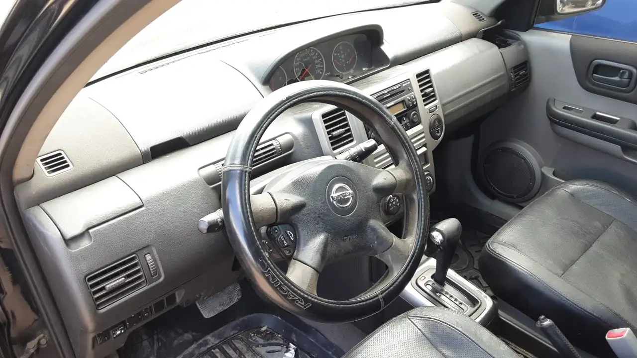 Ολόκληρο Αυτοκίνητο NISSAN …