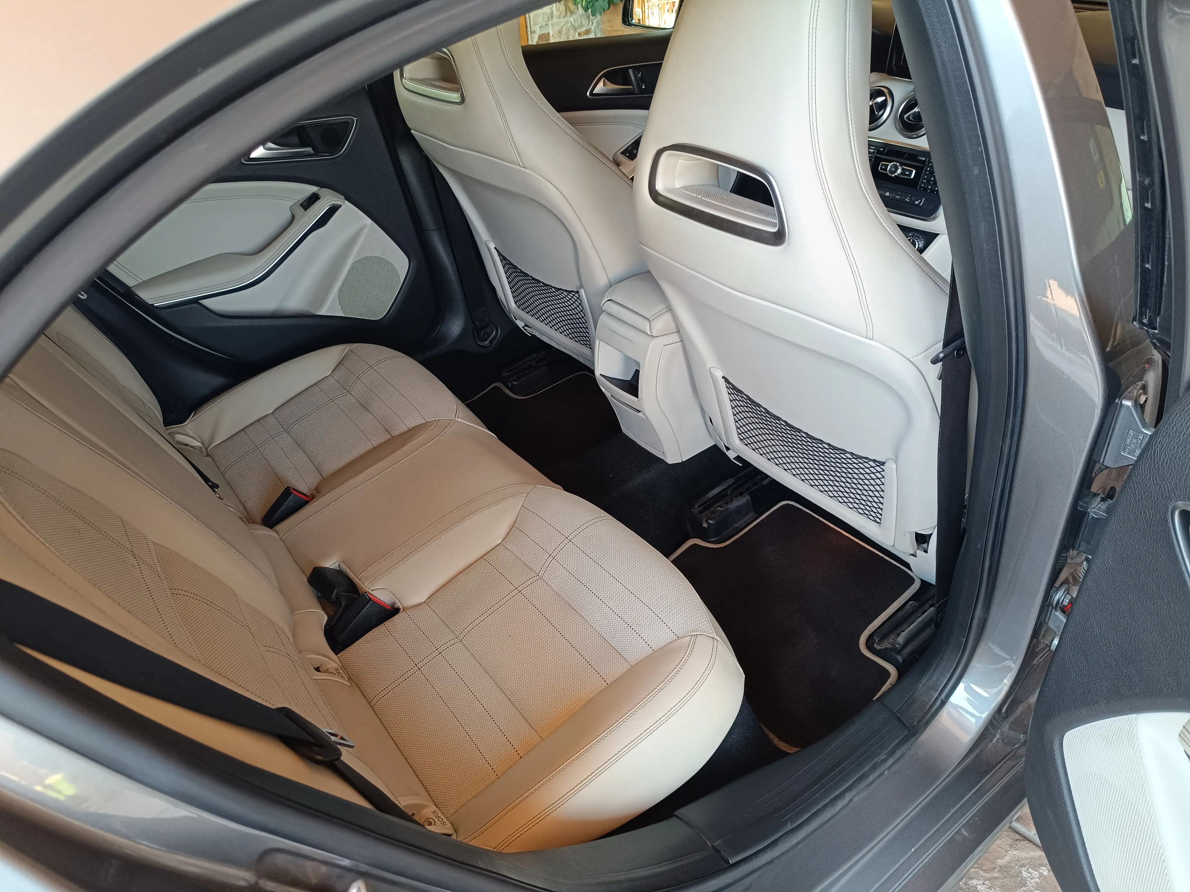 Mercedes-Benz A180 URBAN …