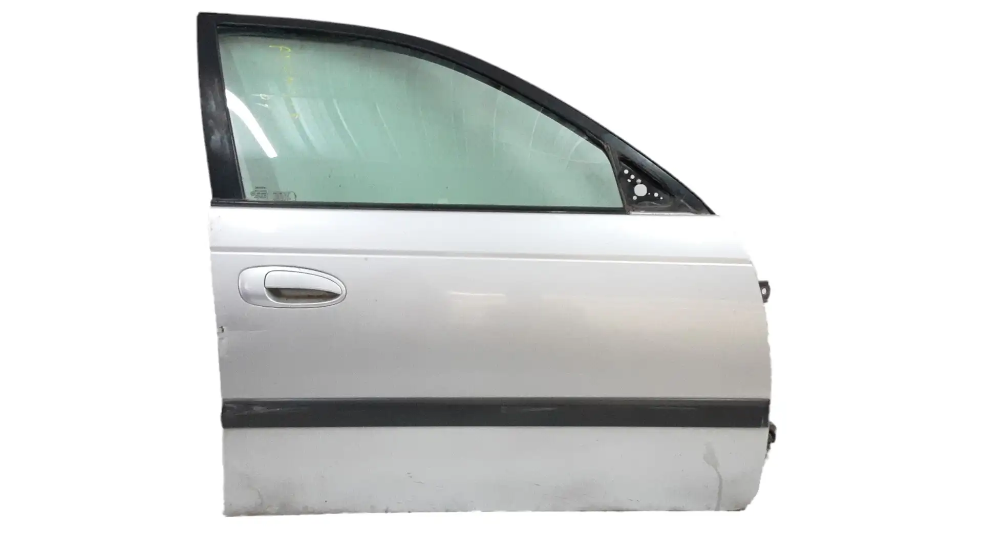 Πόρτα TOYOTA AVENSIS Liftback / …