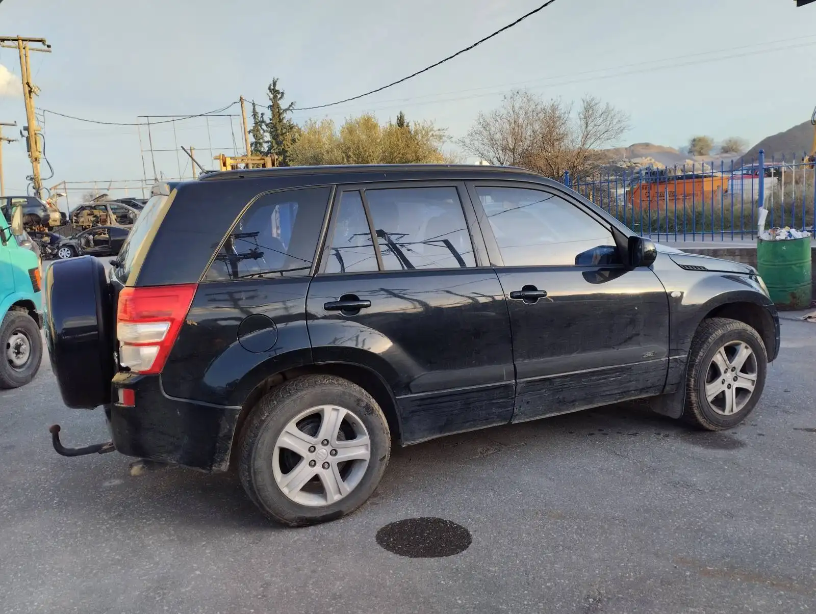 Ολόκληρο Αυτοκίνητο SUZUKI …