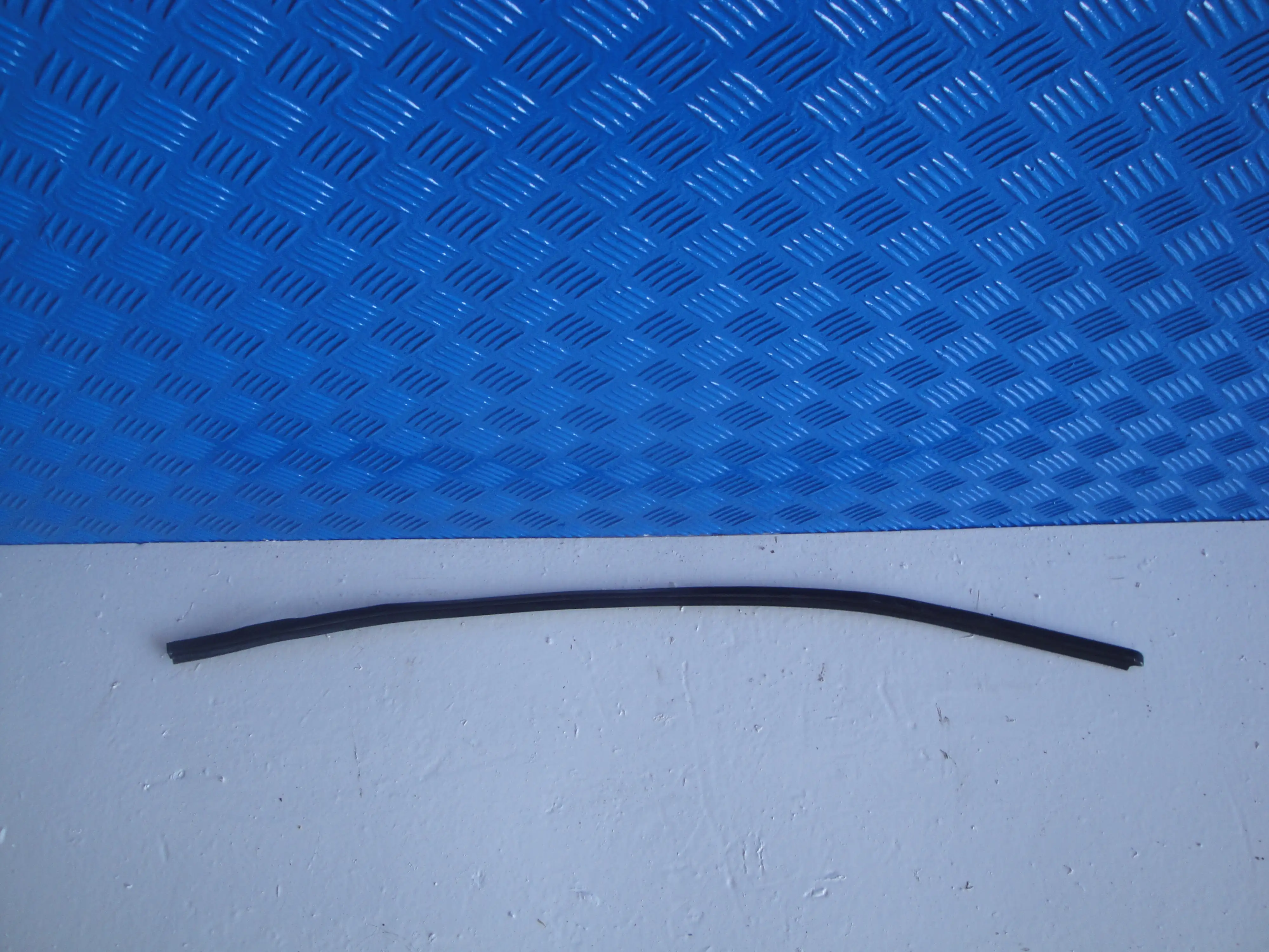 Λαστιχο Εμπρος Καπο …