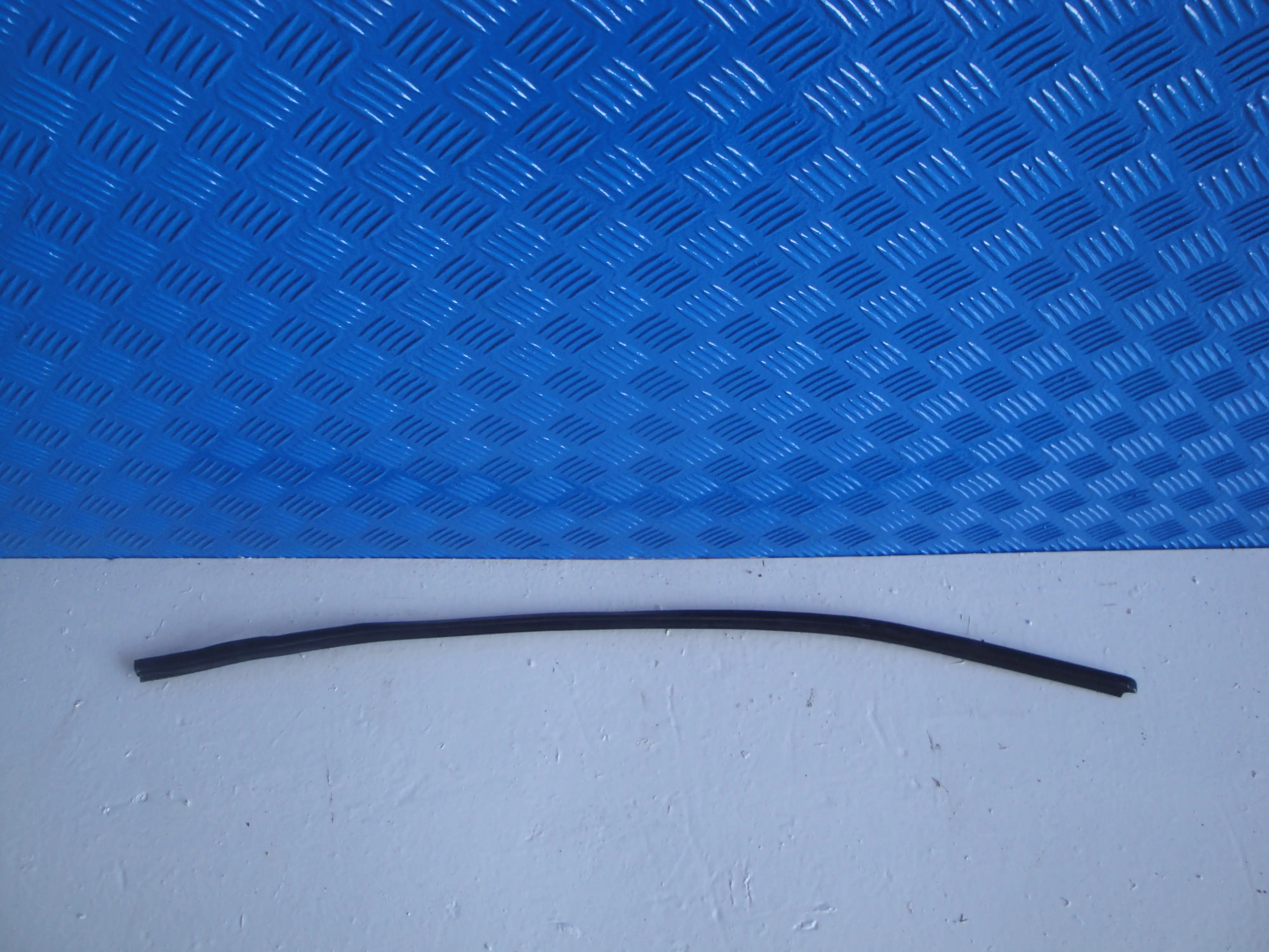 Λαστιχο Εμπρος Καπο …