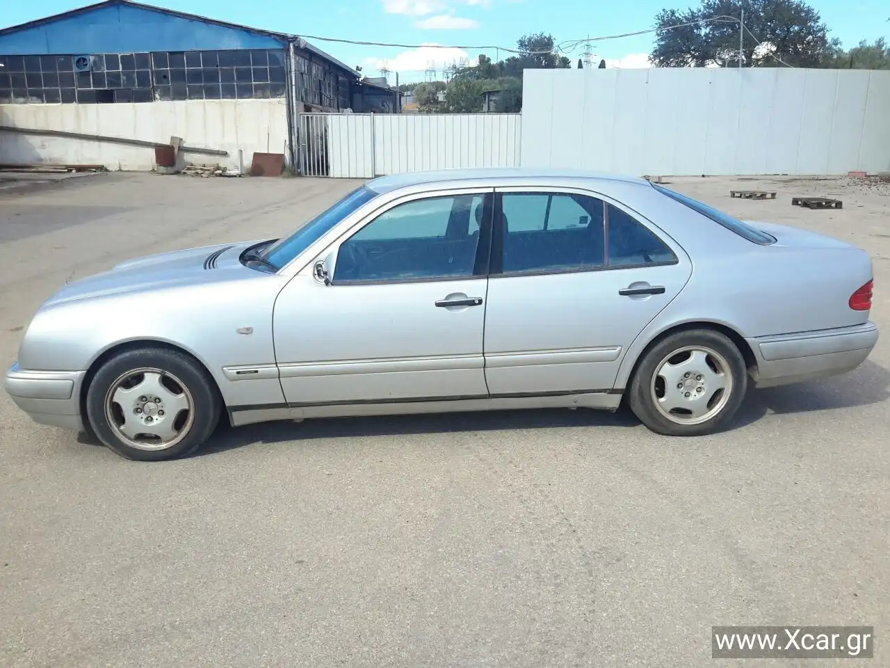 Ολόκληρο Αυτοκίνητο MERCEDES …