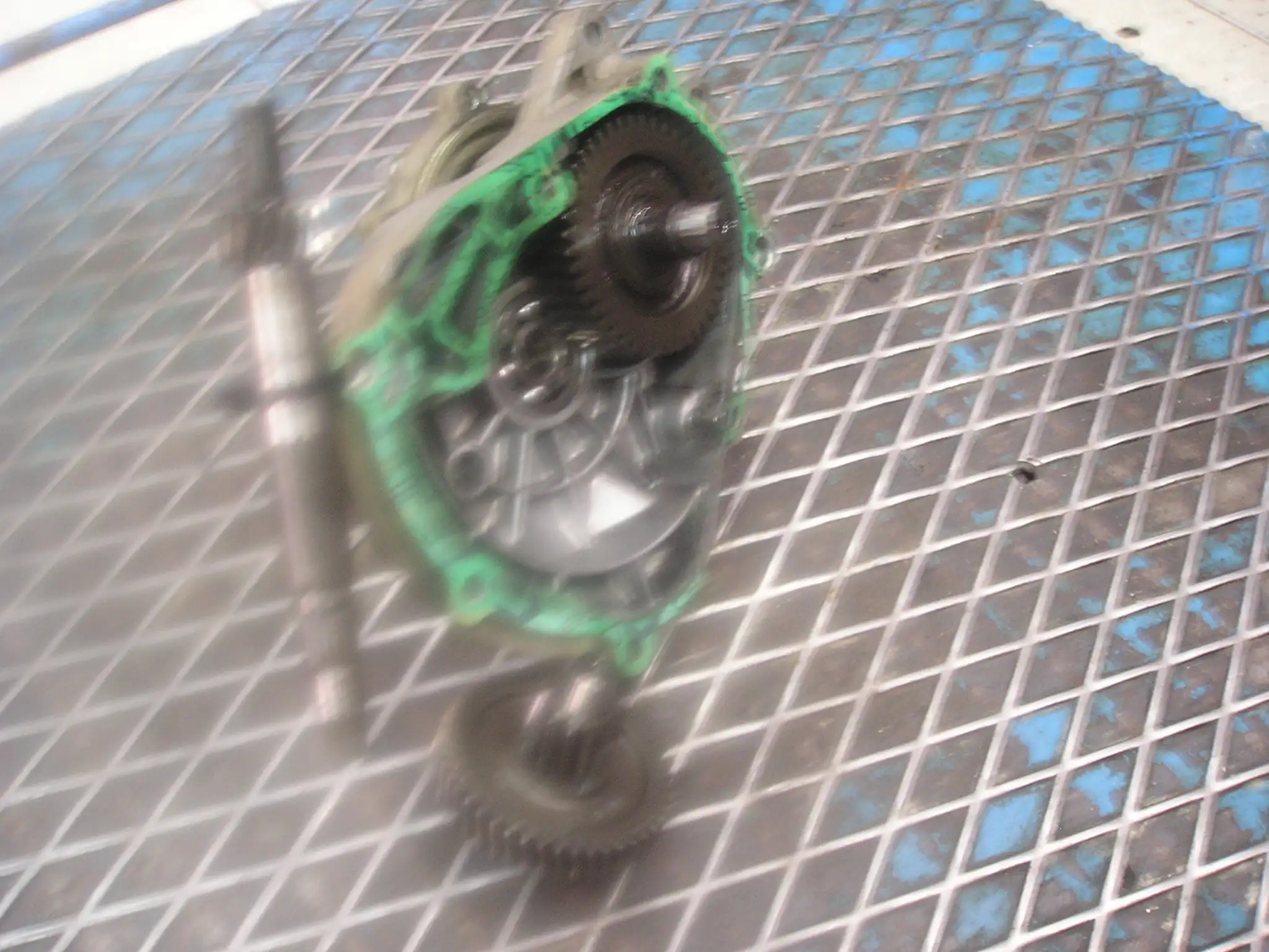 ΔΙΑΦΟΡΙΚΟ PIAGGIO HEXAGON