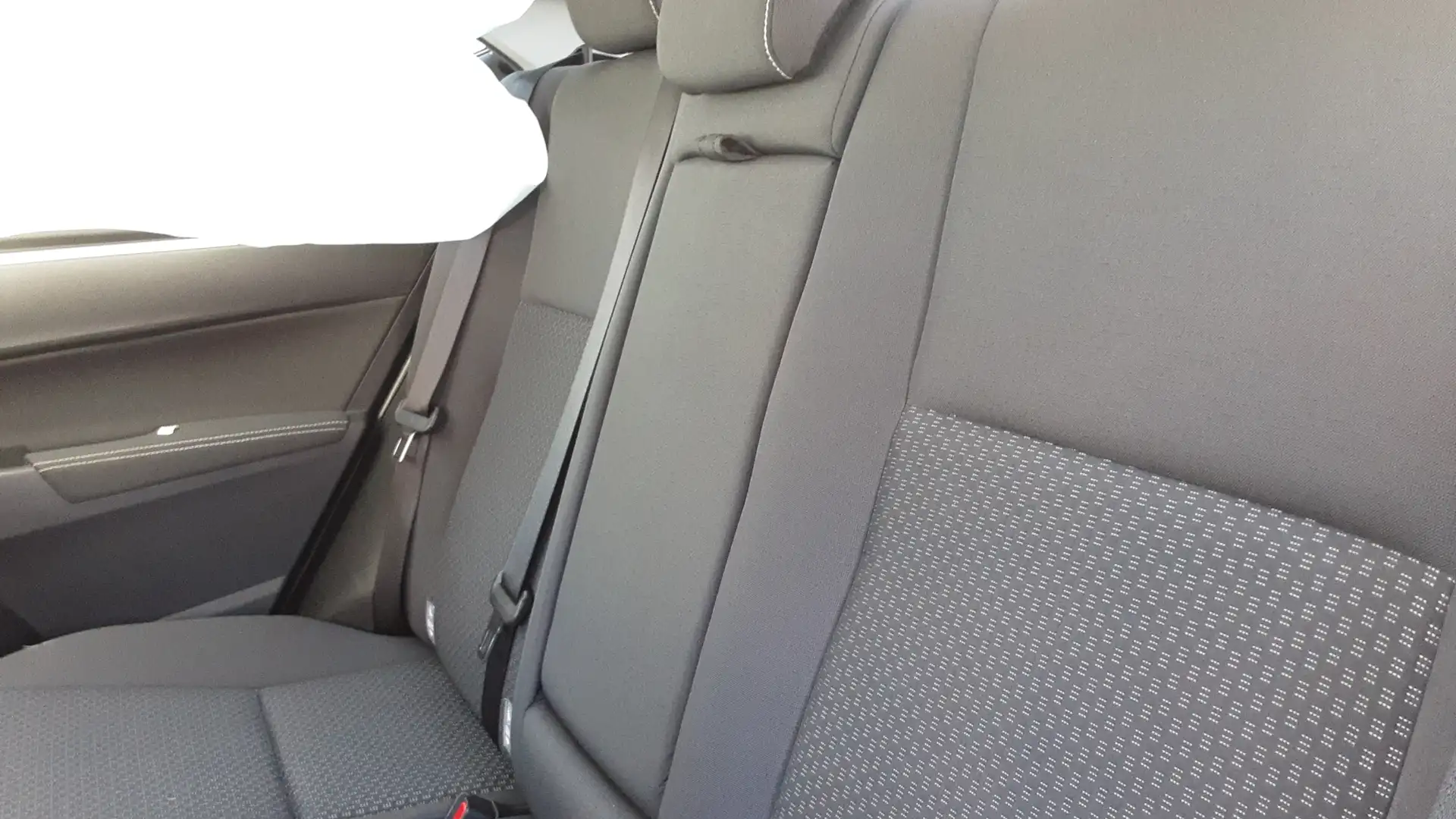 Ολόκληρο Αυτοκίνητο TOYOTA …