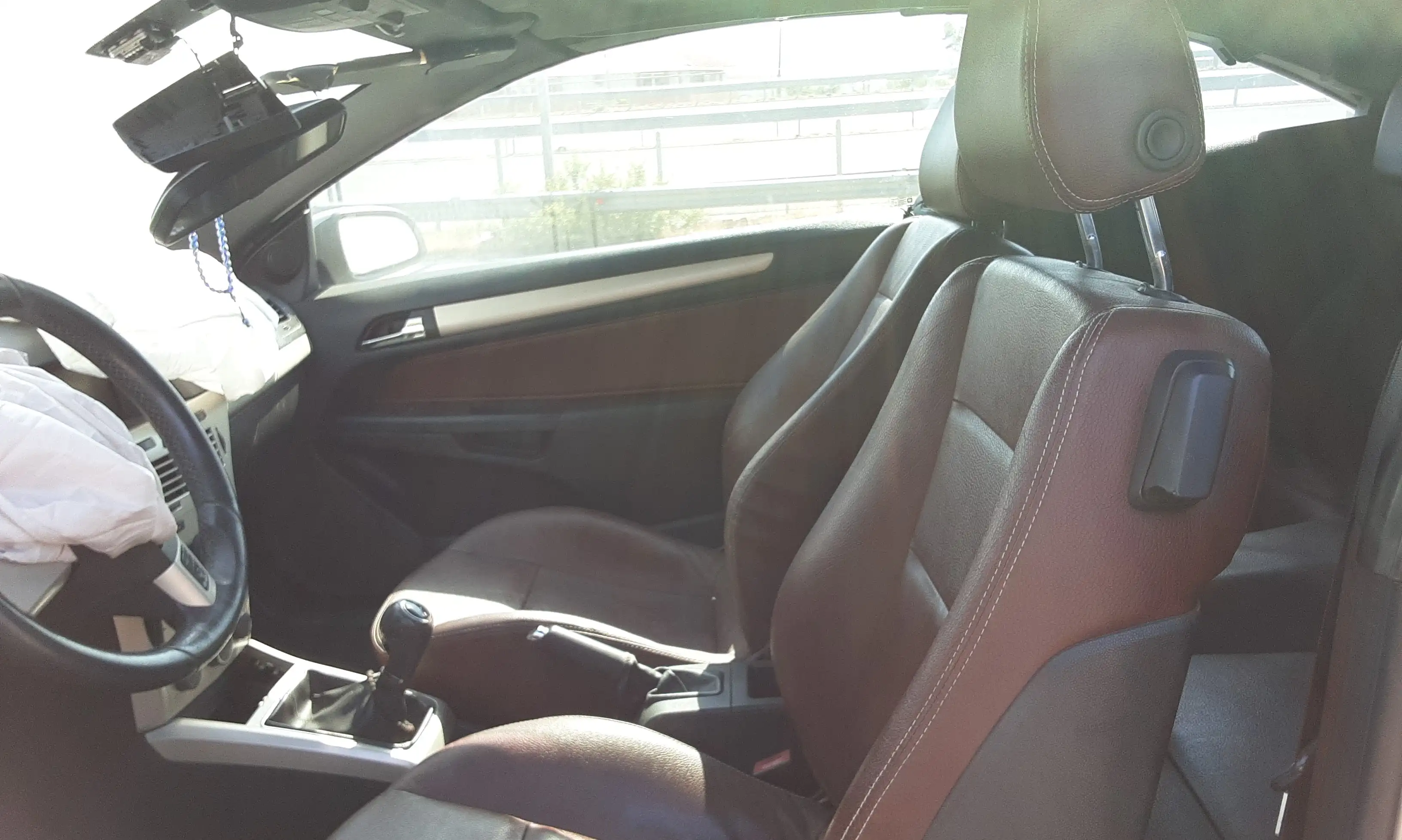 Ολόκληρο Αυτοκίνητο OPEL …