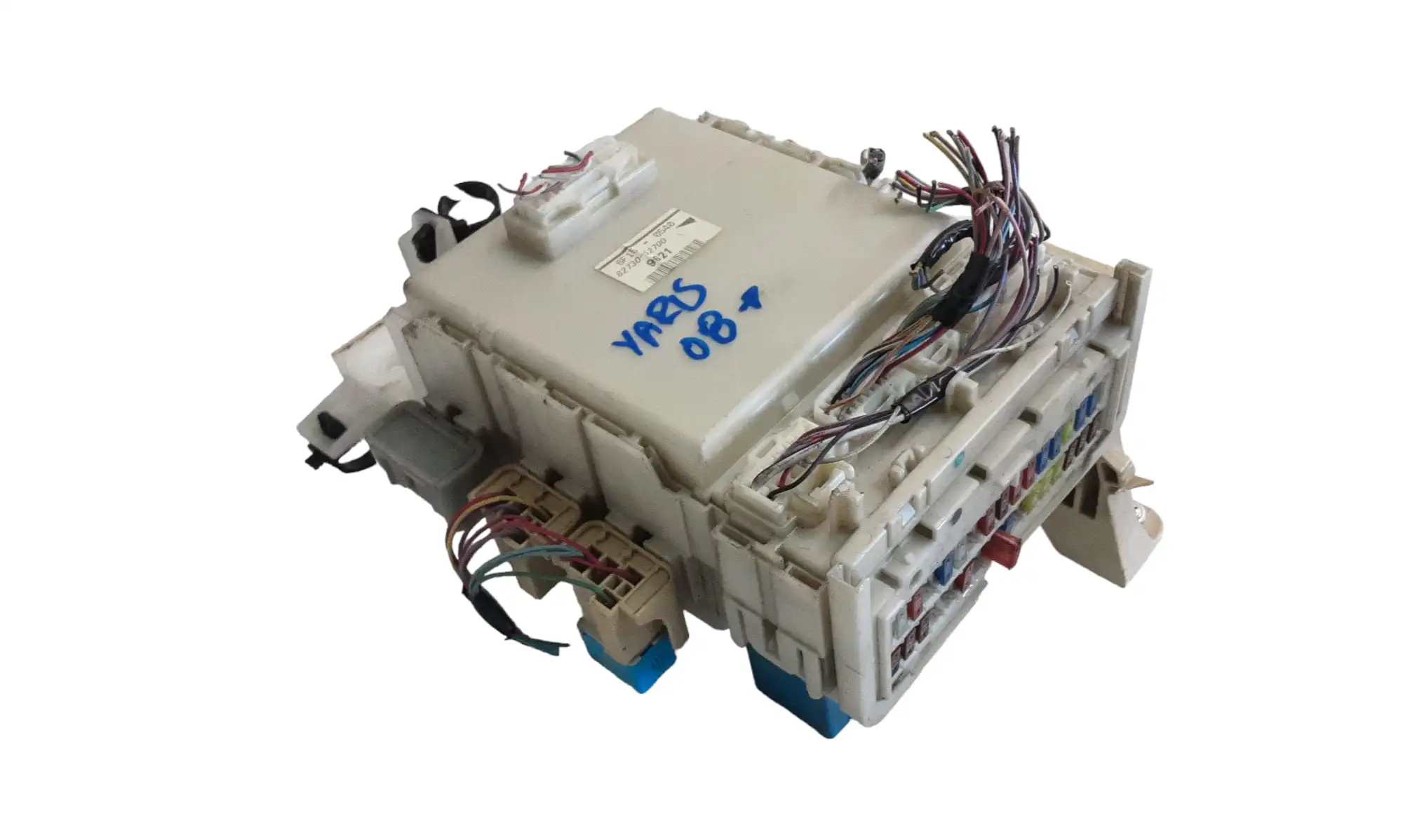 Ασφαλειοθήκη TOYOTA YARIS …