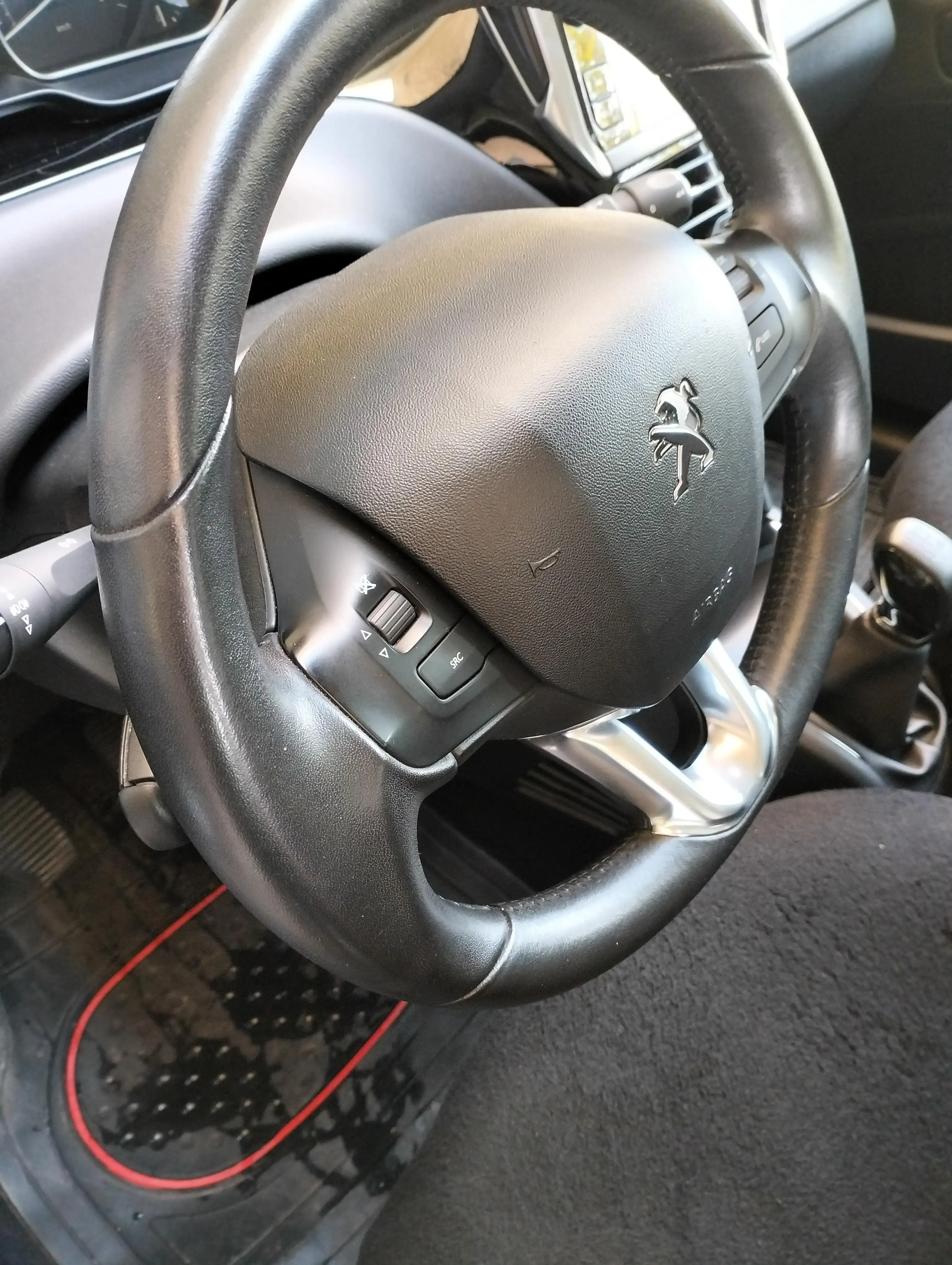 Peugeot 208 Diesel …