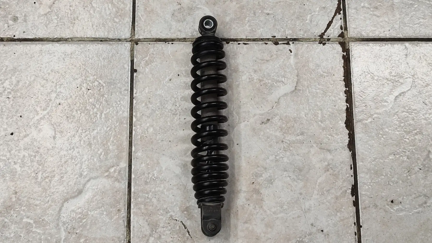 ΑΜΟΡΤΙΣΕΡ ΠΙΣΩ YAMAHA …