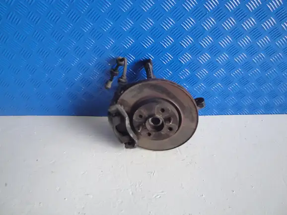 Ακρο Εμπρος Αριστερα …