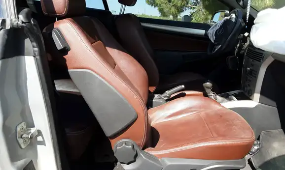 Καθίσματα OPEL ASTRA …