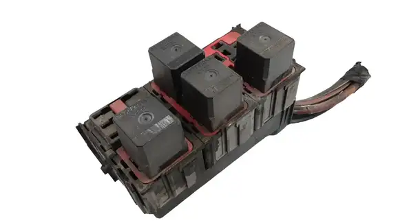 Ασφαλειοθήκη DODGE CALIBER …